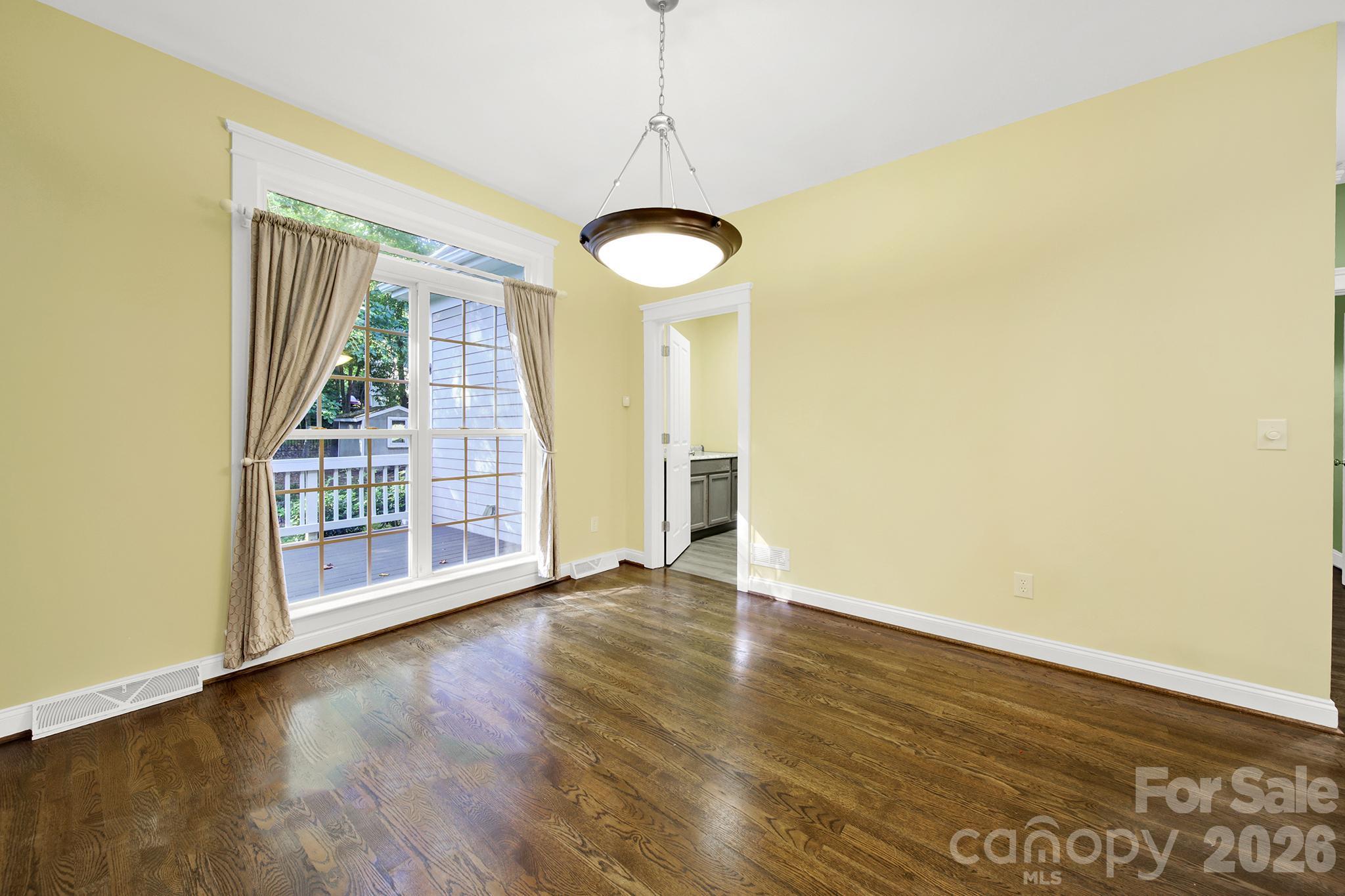 Breakfast nook - 1512 Calvin Hal Road, Lake Wylie