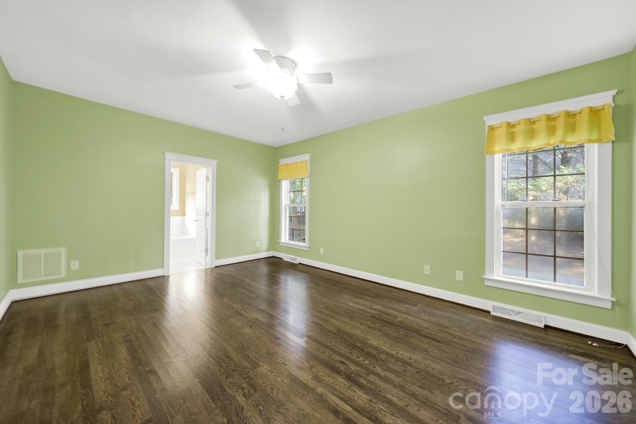 Primary on main - 1512 Calvin Hal Road, Lake Wylie
