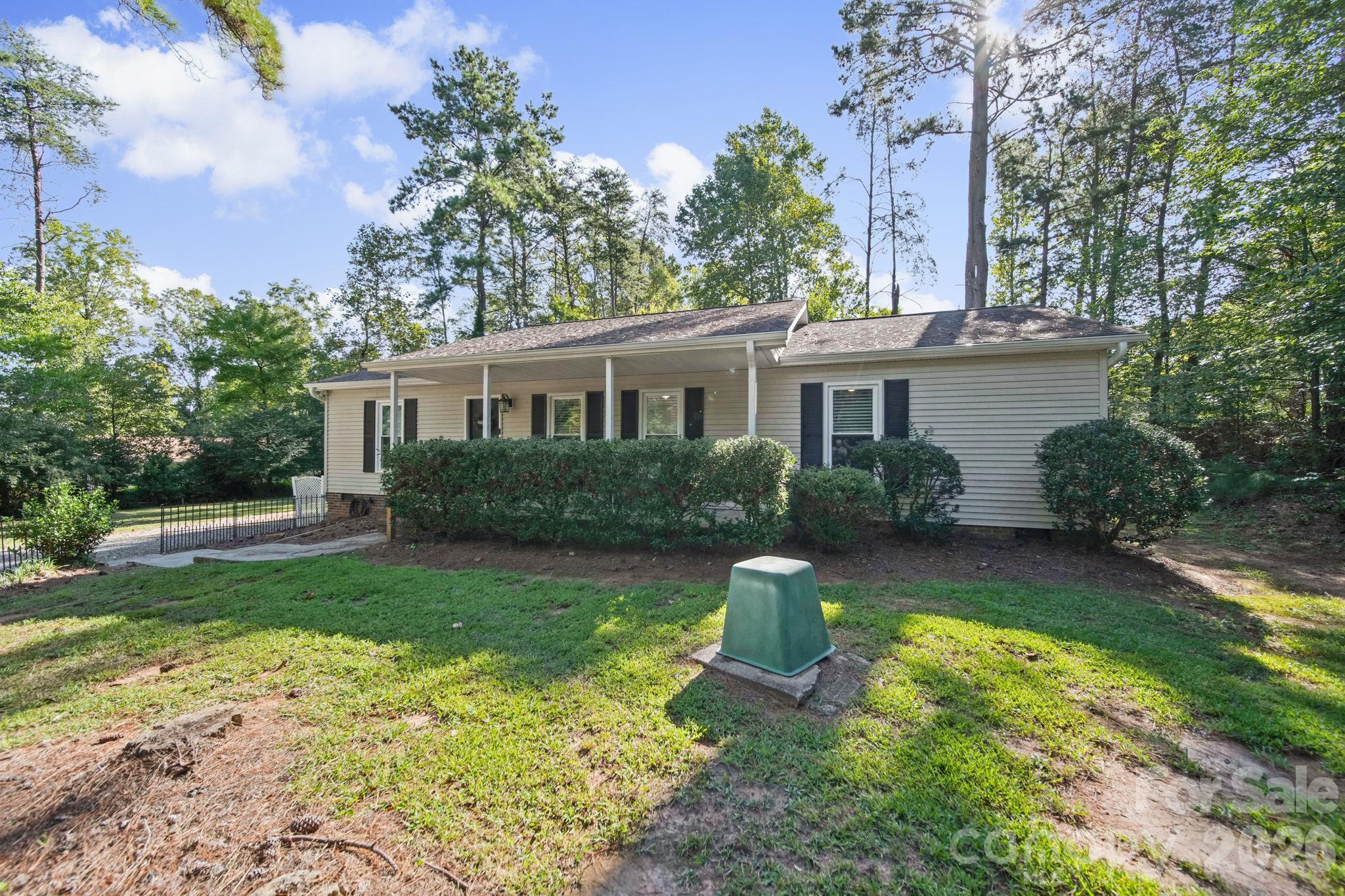 Single Family Residence at 106 Brookridge Lane, Mooresville, photo 25 of 25