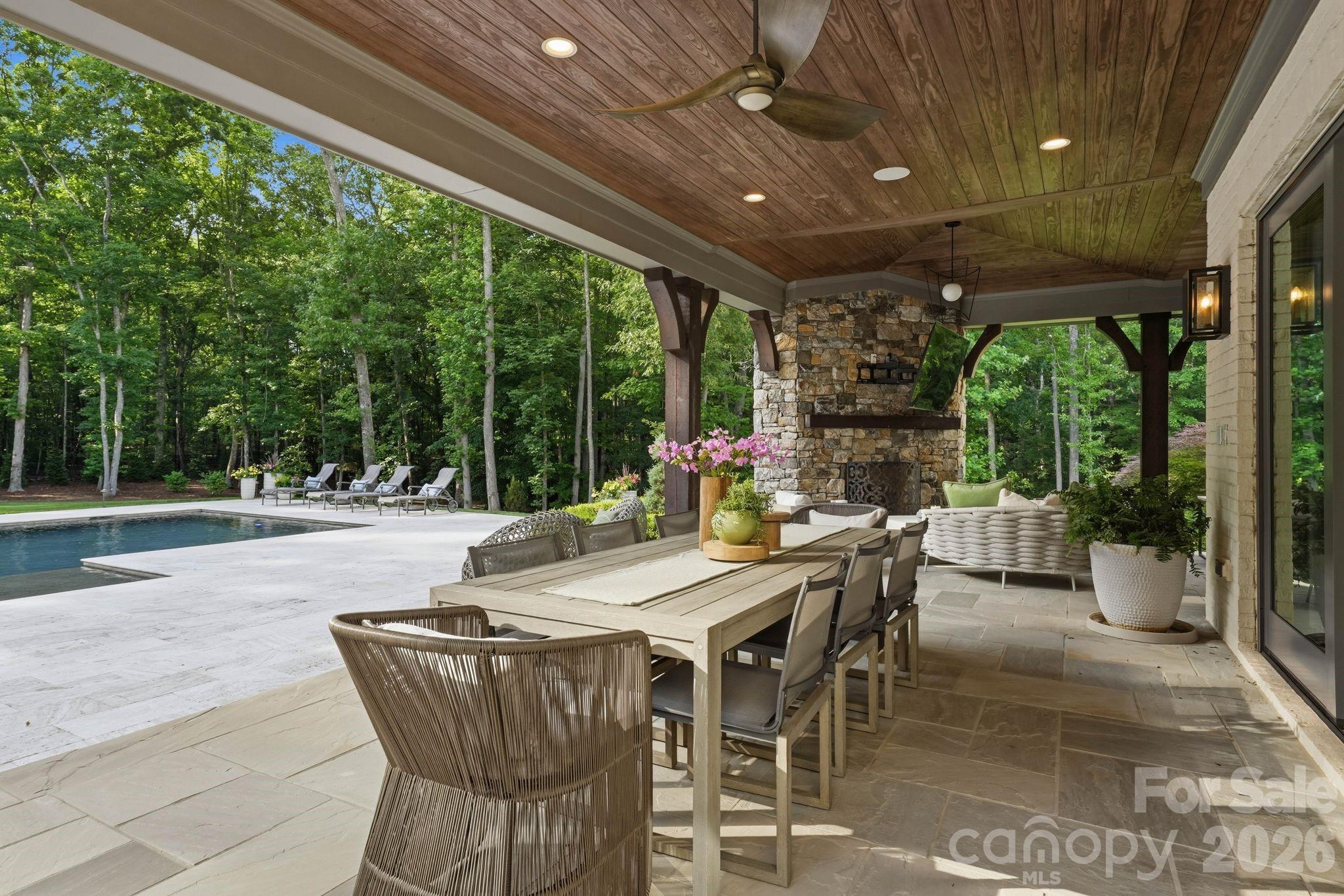 Single Family Residence at 6010 Hathaway Lane, Waxhaw, photo 43 of 48