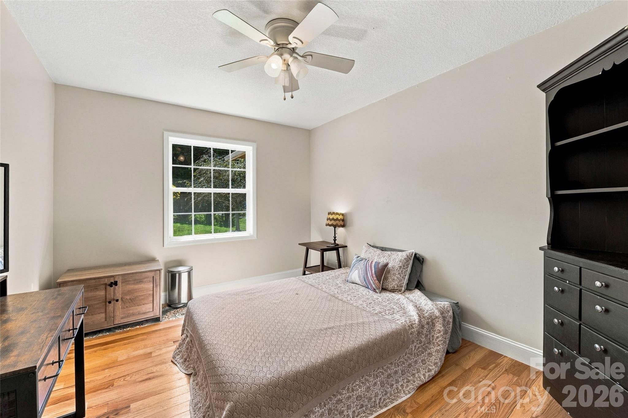 Bedroom 2 - 8 Maltese Lane, Weaverville