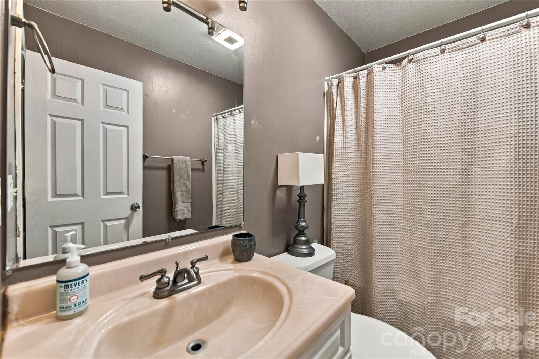 Full bathroom in the hall. - 8 Maltese Lane, Weaverville
