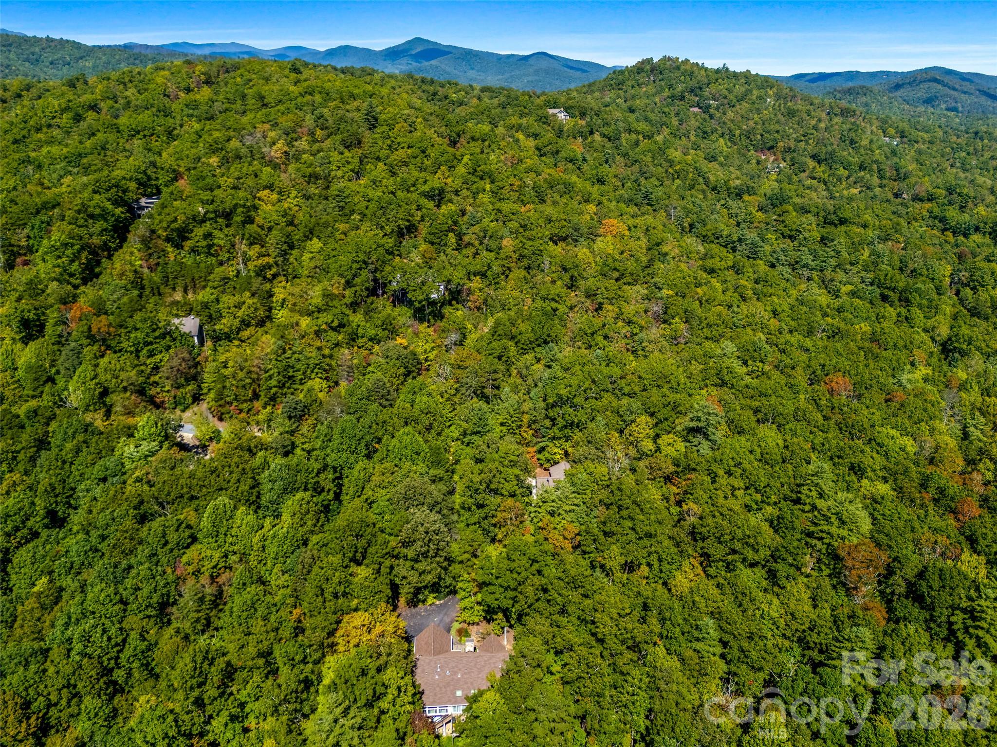 Surrounded by nature - 266 Stone Drive, Brevard