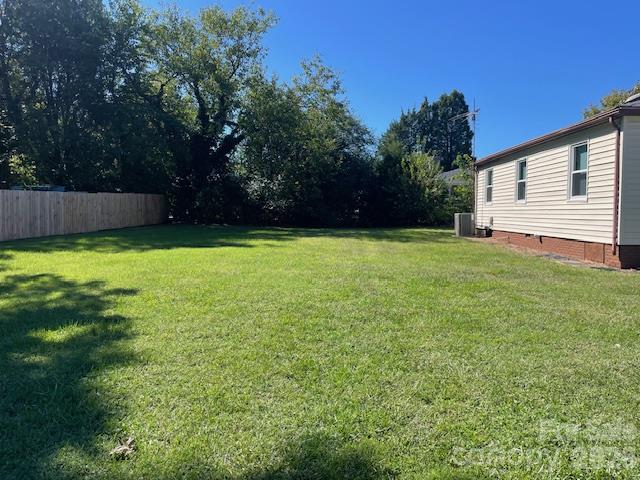 back side view - 417 Gold Hill Drive, Salisbury