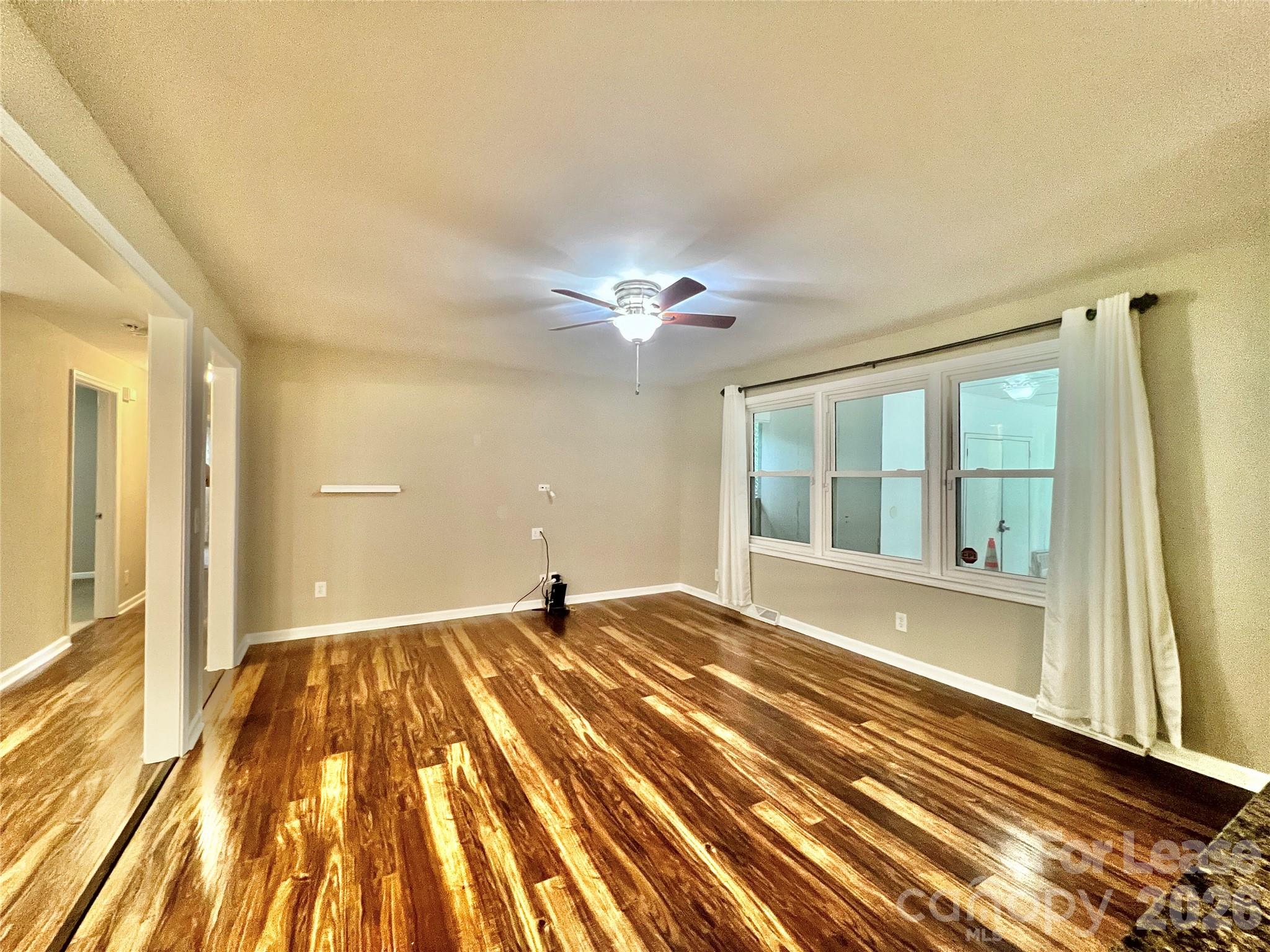 Single Family Residence at 2117 Tarlton Drive, Matthews, photo 8 of 31