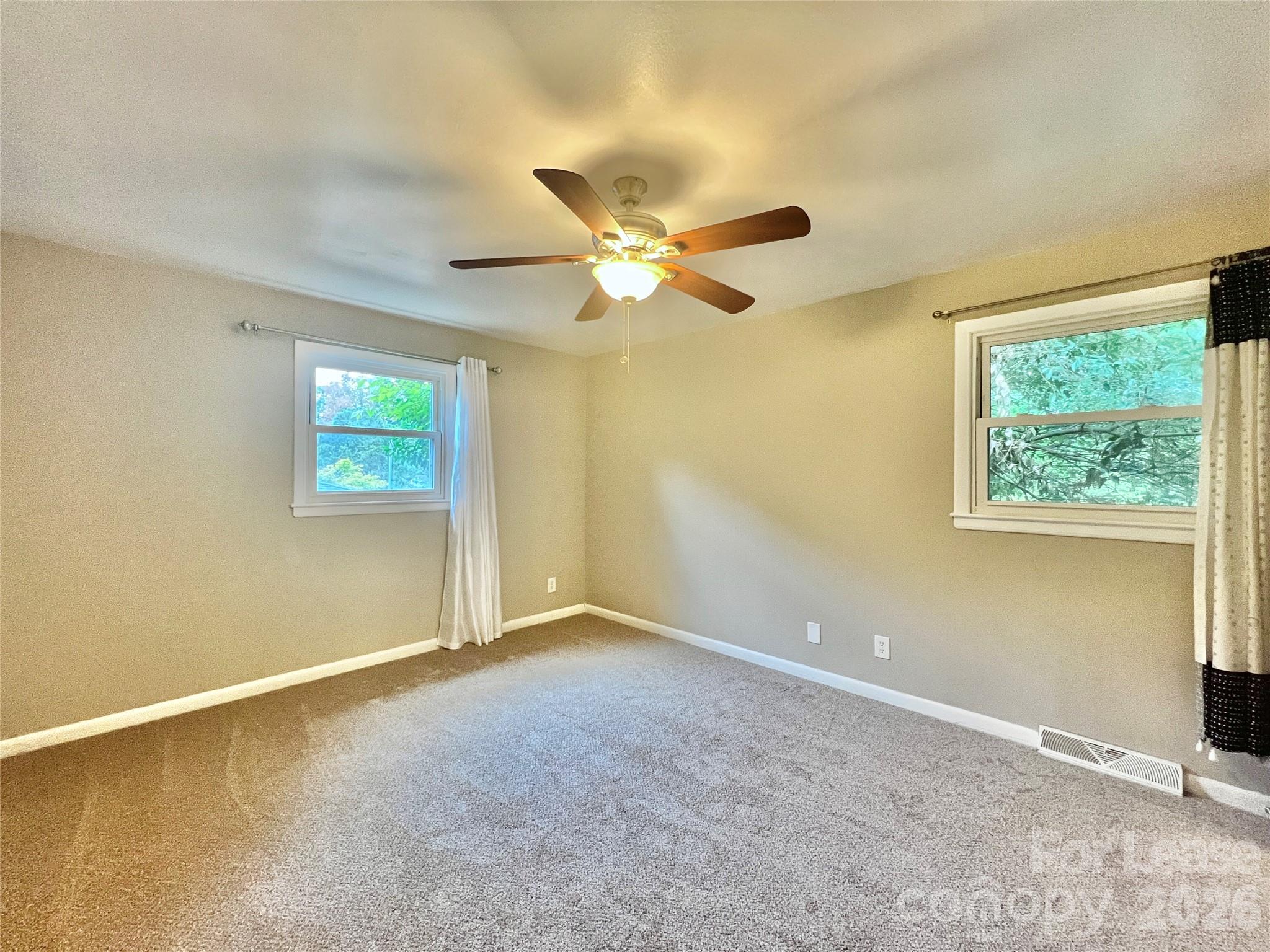 Single Family Residence at 2117 Tarlton Drive, Matthews, photo 16 of 31
