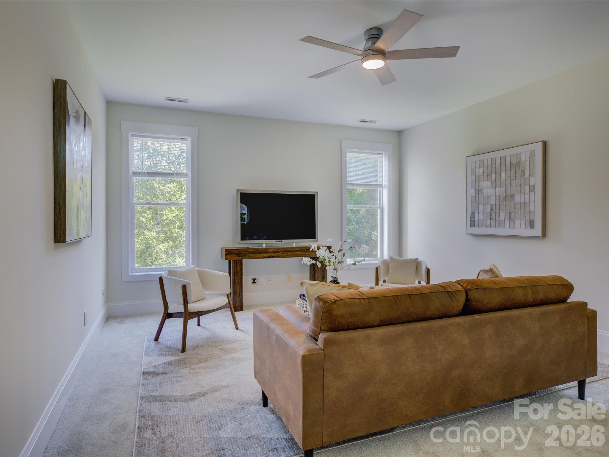 Single Family Residence at 188 Carolina Crossing Drive, York, photo 36 of 51