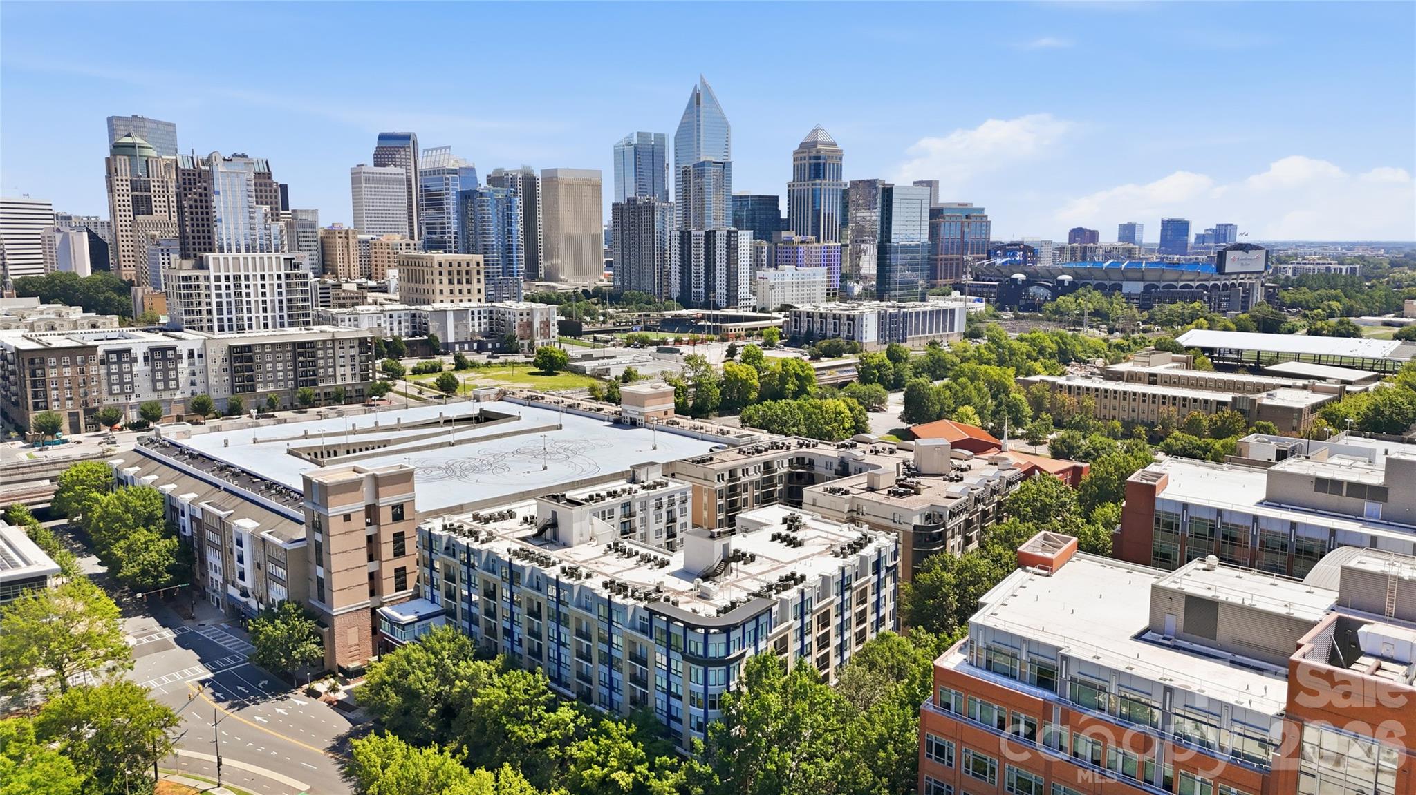 718 W Trade Street
