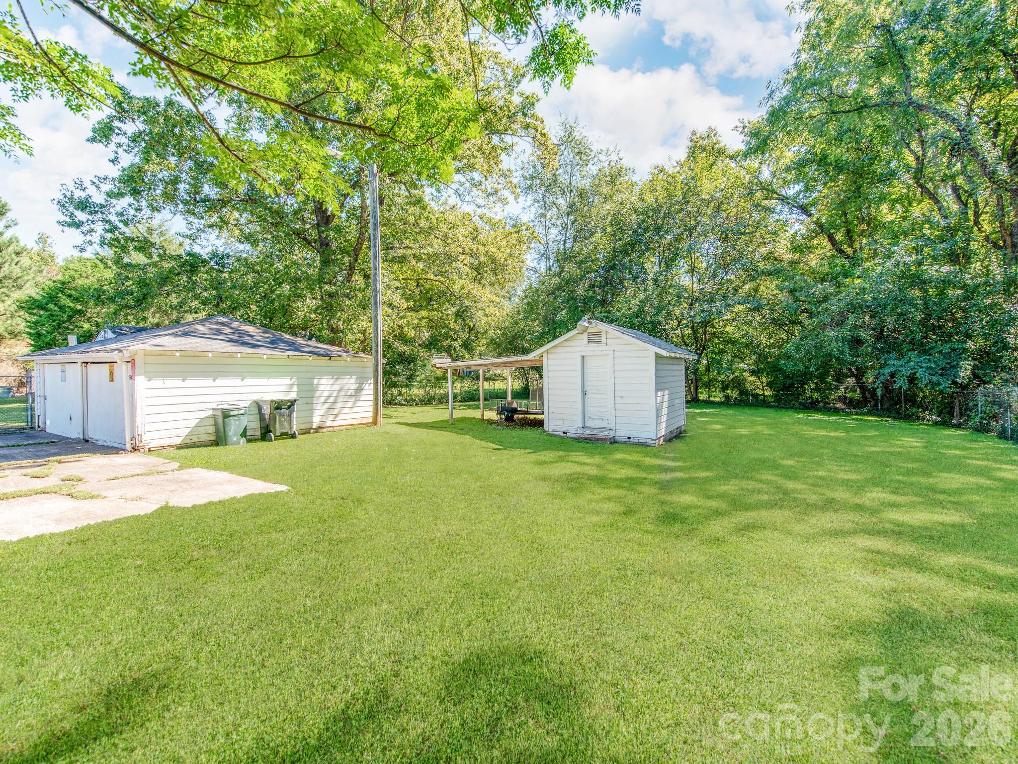 Single Family Residence at 734 Tanglewood Drive, Salisbury, photo 24 of 26