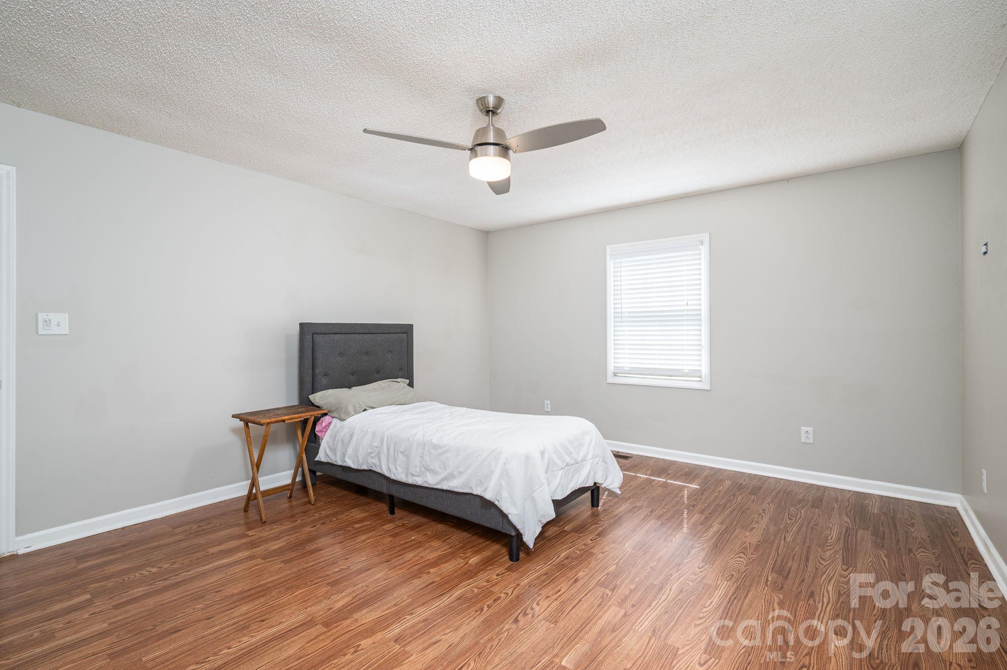 Single Family Residence at 2211 Lee Street, Gastonia, photo 16 of 34