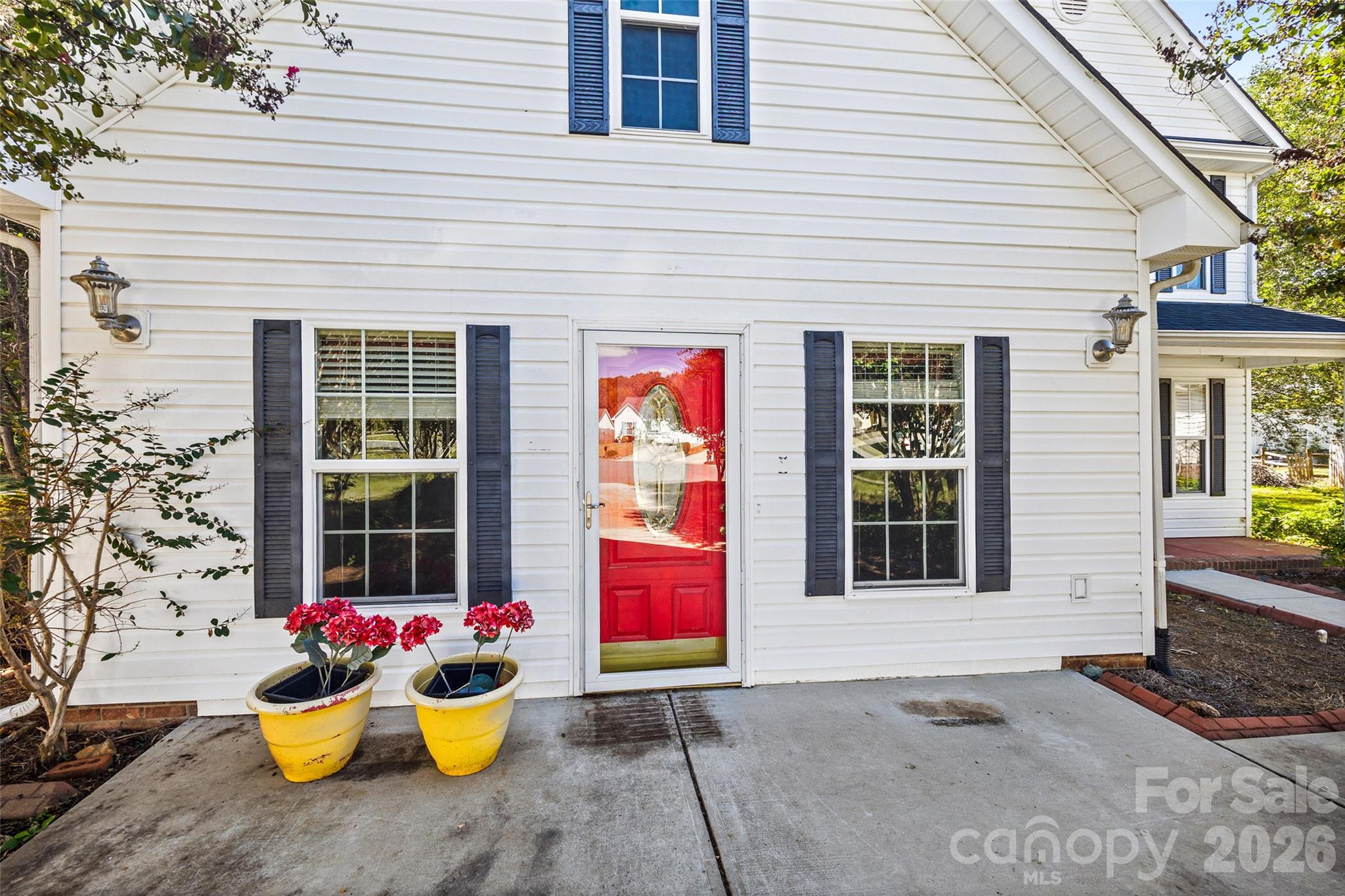 Single Family Residence at 2006 Capstone Court, Rock Hill, photo 4 of 36