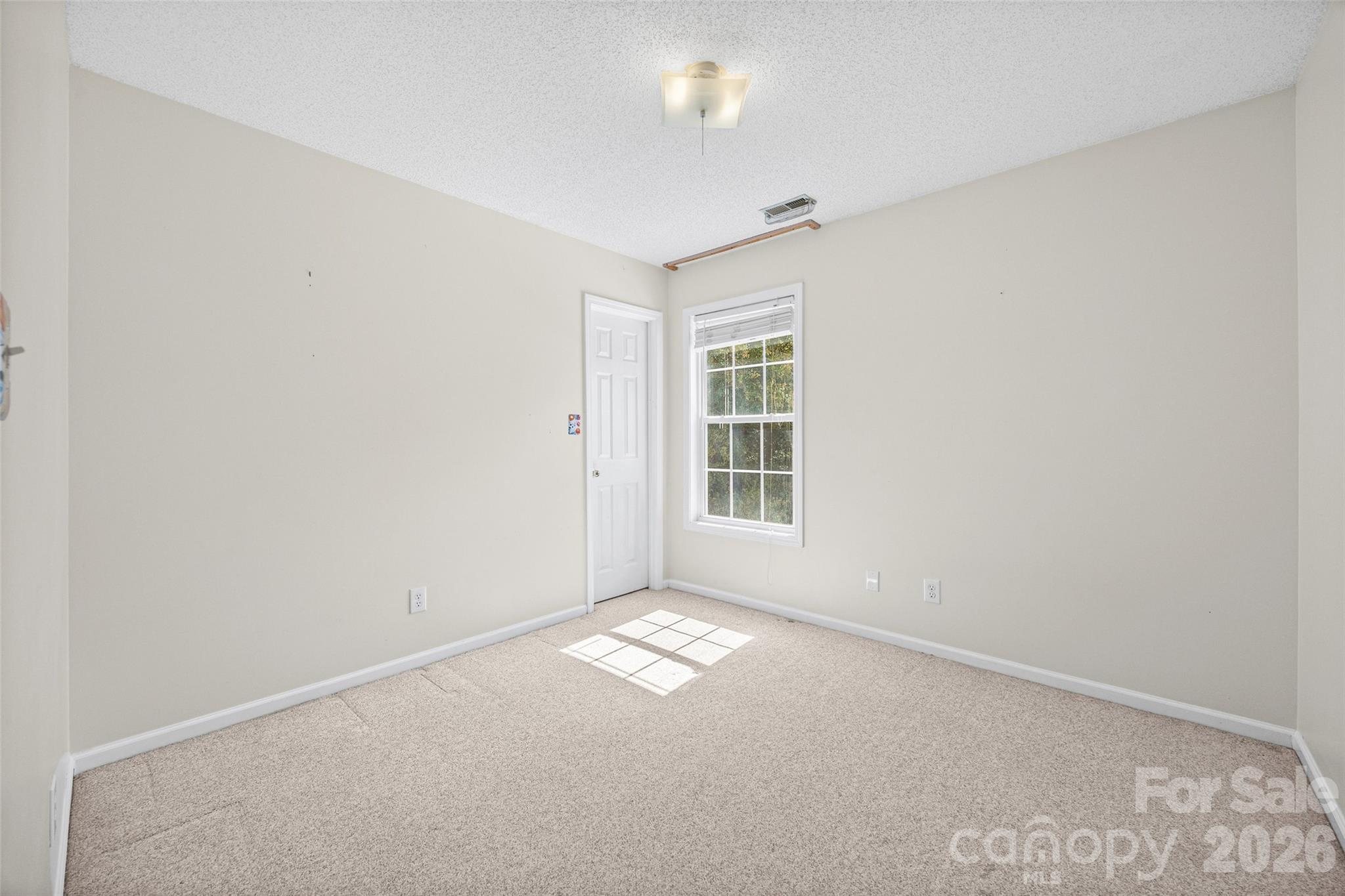Single Family Residence at 2006 Capstone Court, Rock Hill, photo 23 of 36