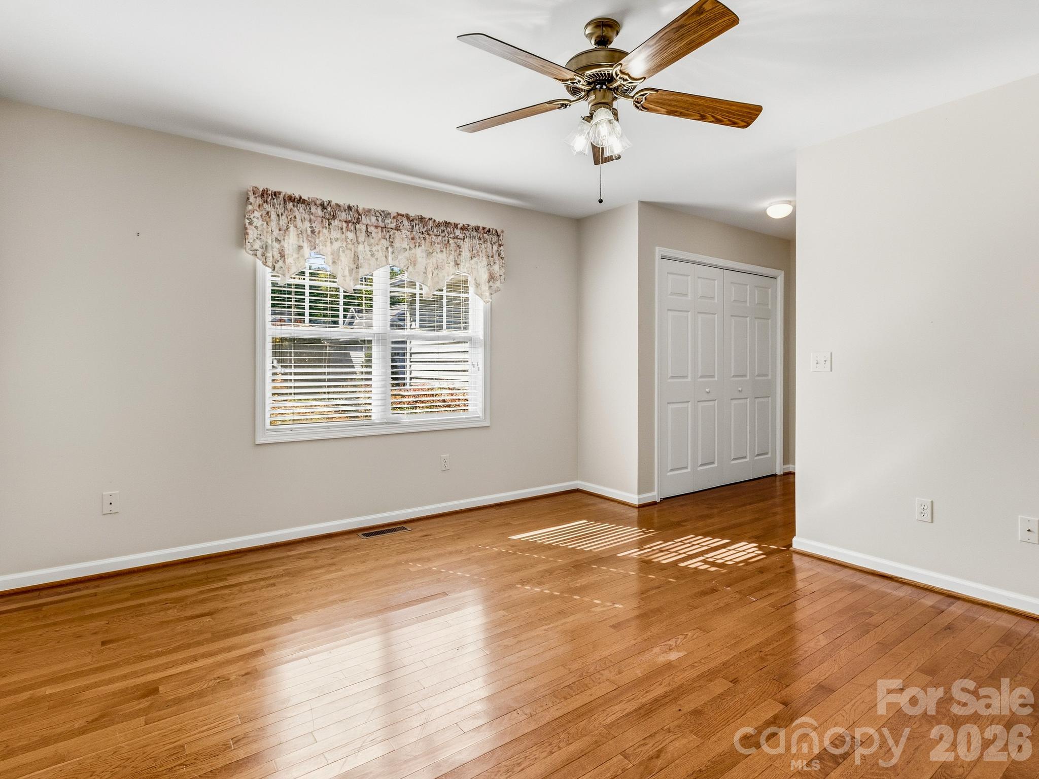 Townhouse at 286 Charlestown Drive, Hendersonville, photo 21 of 30