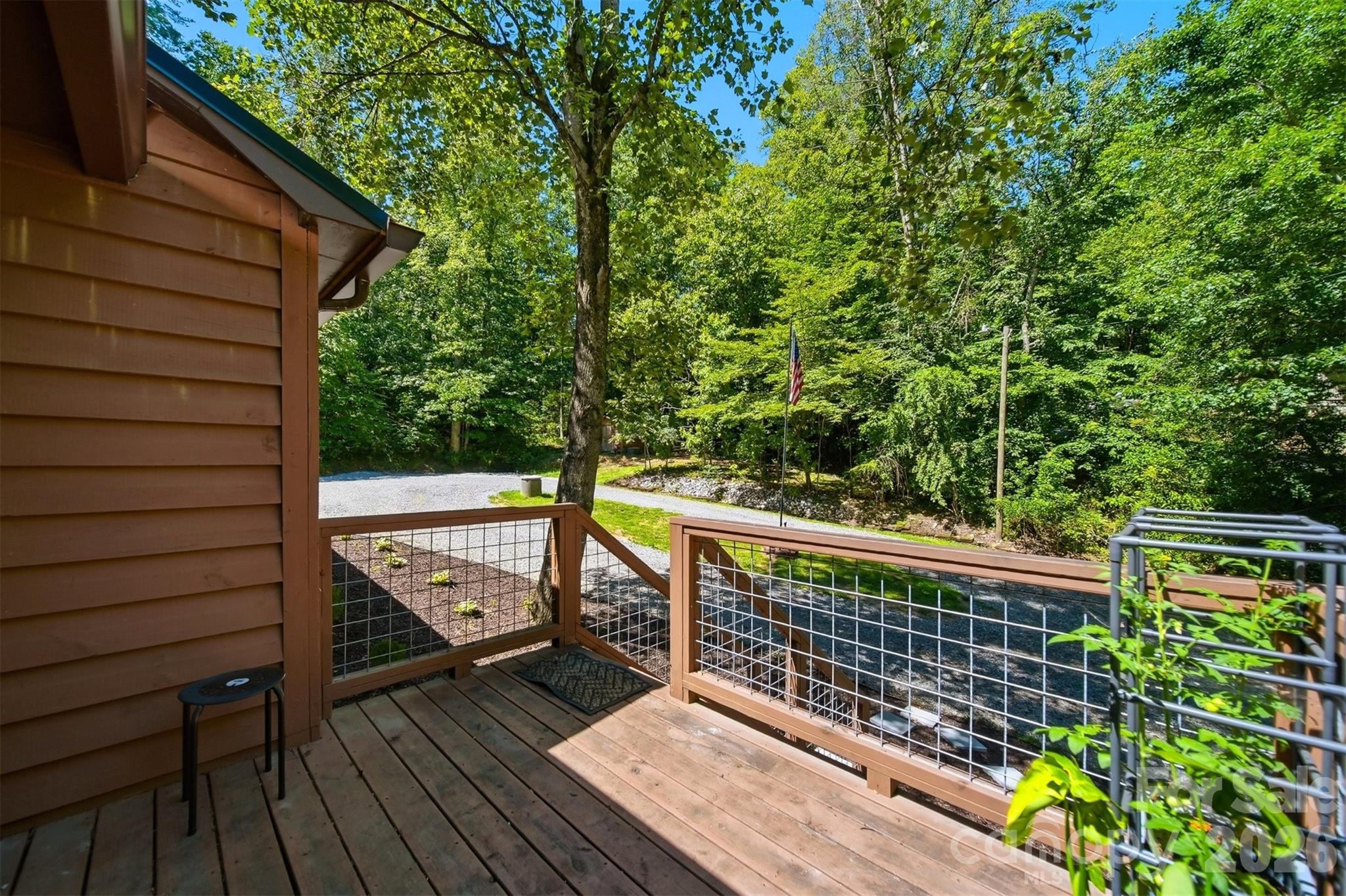 Single Family Residence at 1857 Creekside Place, Lenoir, photo 6 of 47