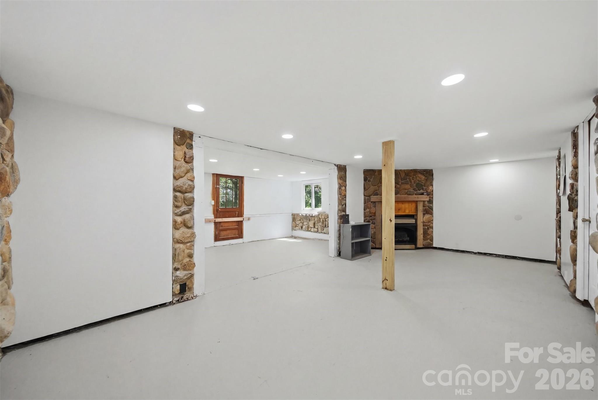 Basement - 1857 Creekside Place, Lenoir