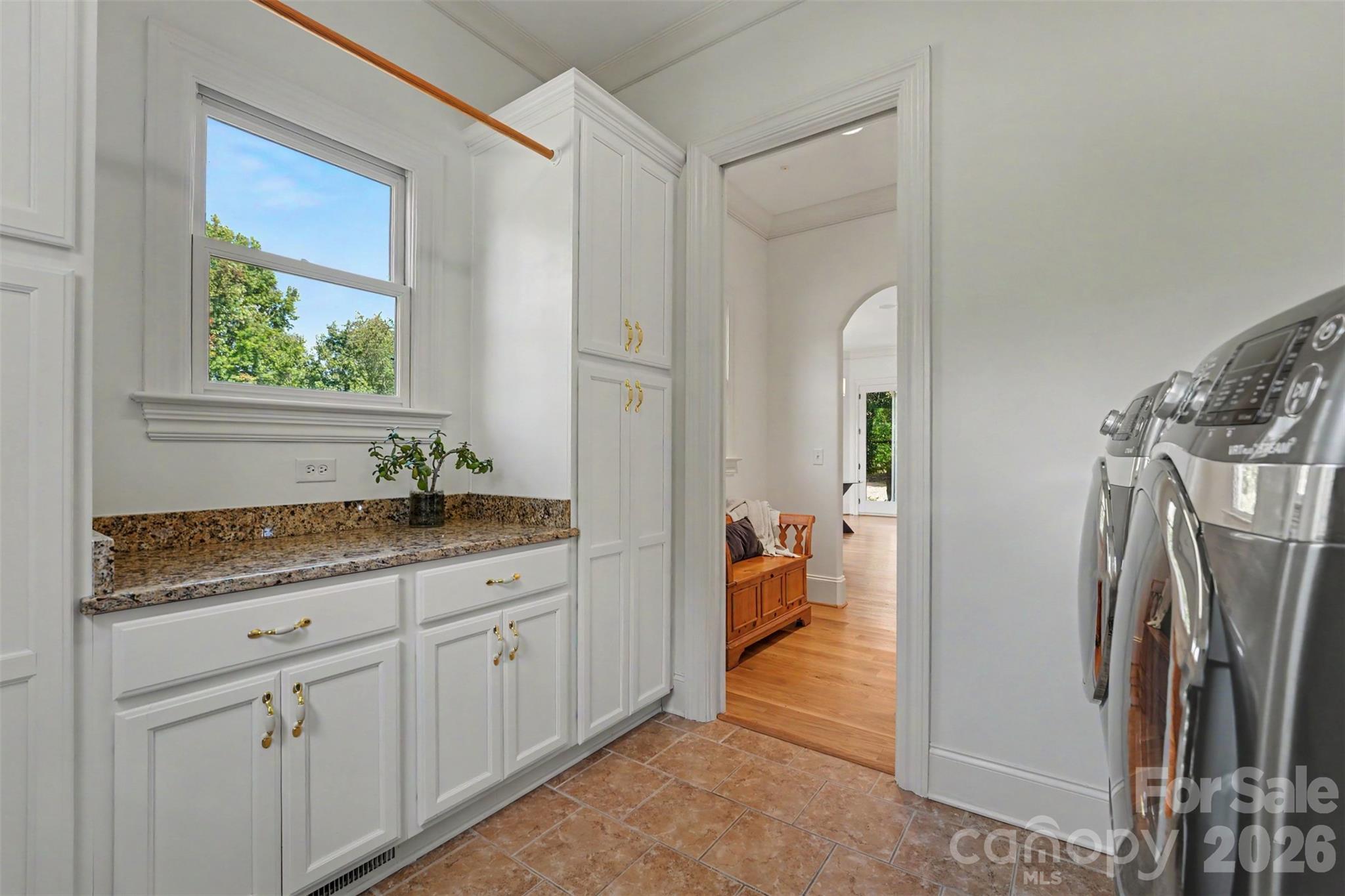 Main Floor Laundry room and Drop Zone - 109 Fitchburg Court, Mooresville