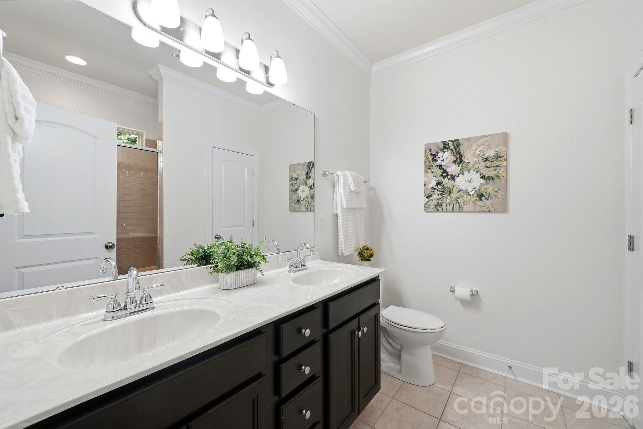Primary suite bath - 108 Damsire Court, Mooresville