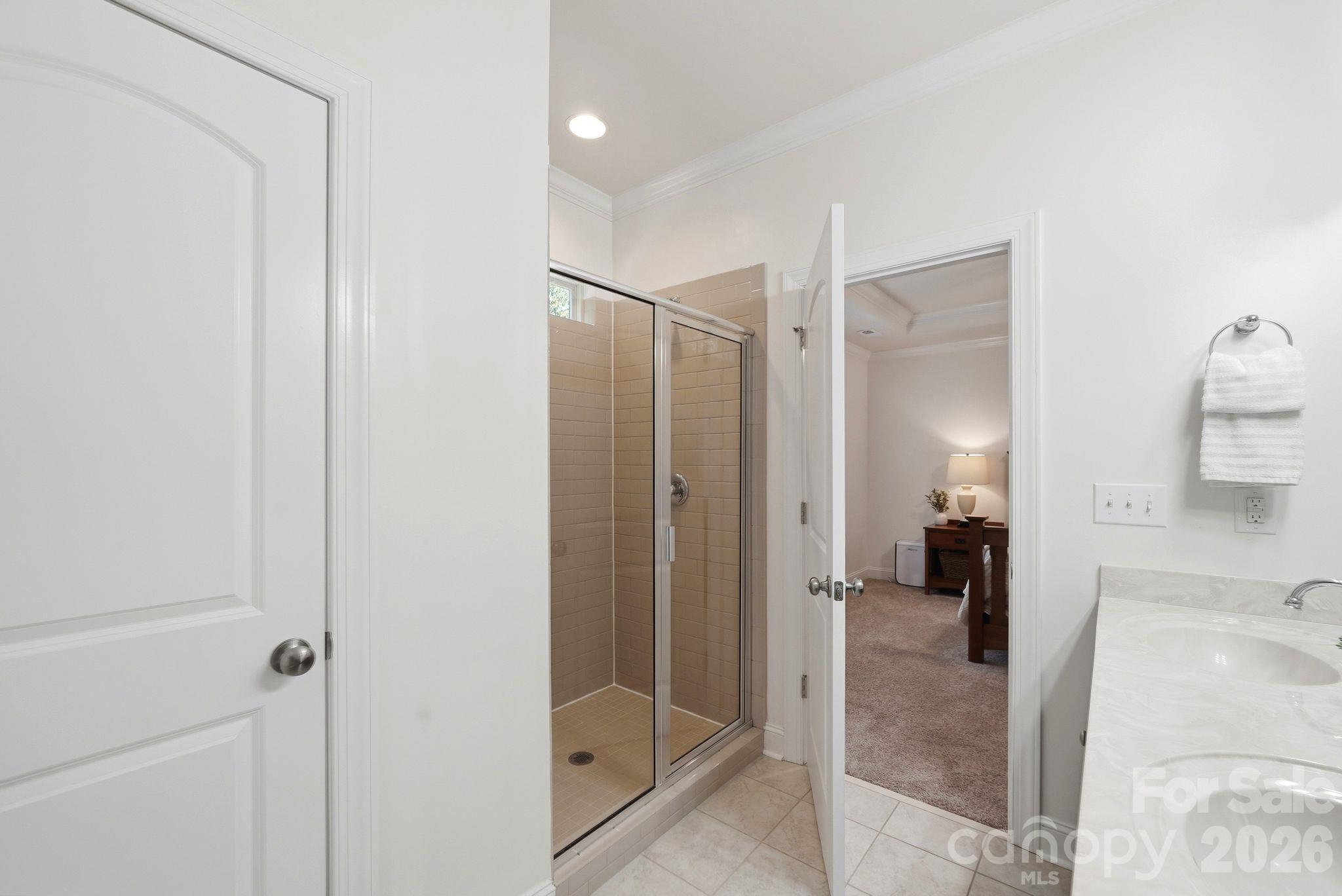 Primary suite bath - 108 Damsire Court, Mooresville
