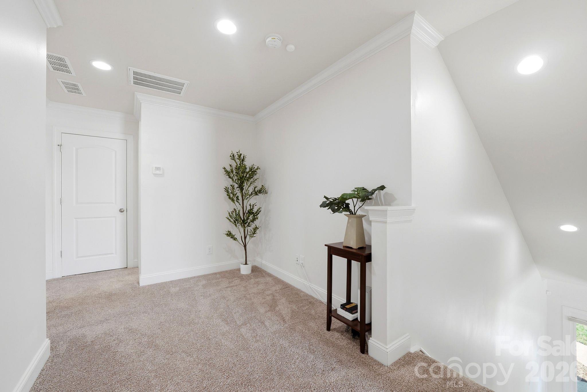 Loft flex space - 108 Damsire Court, Mooresville