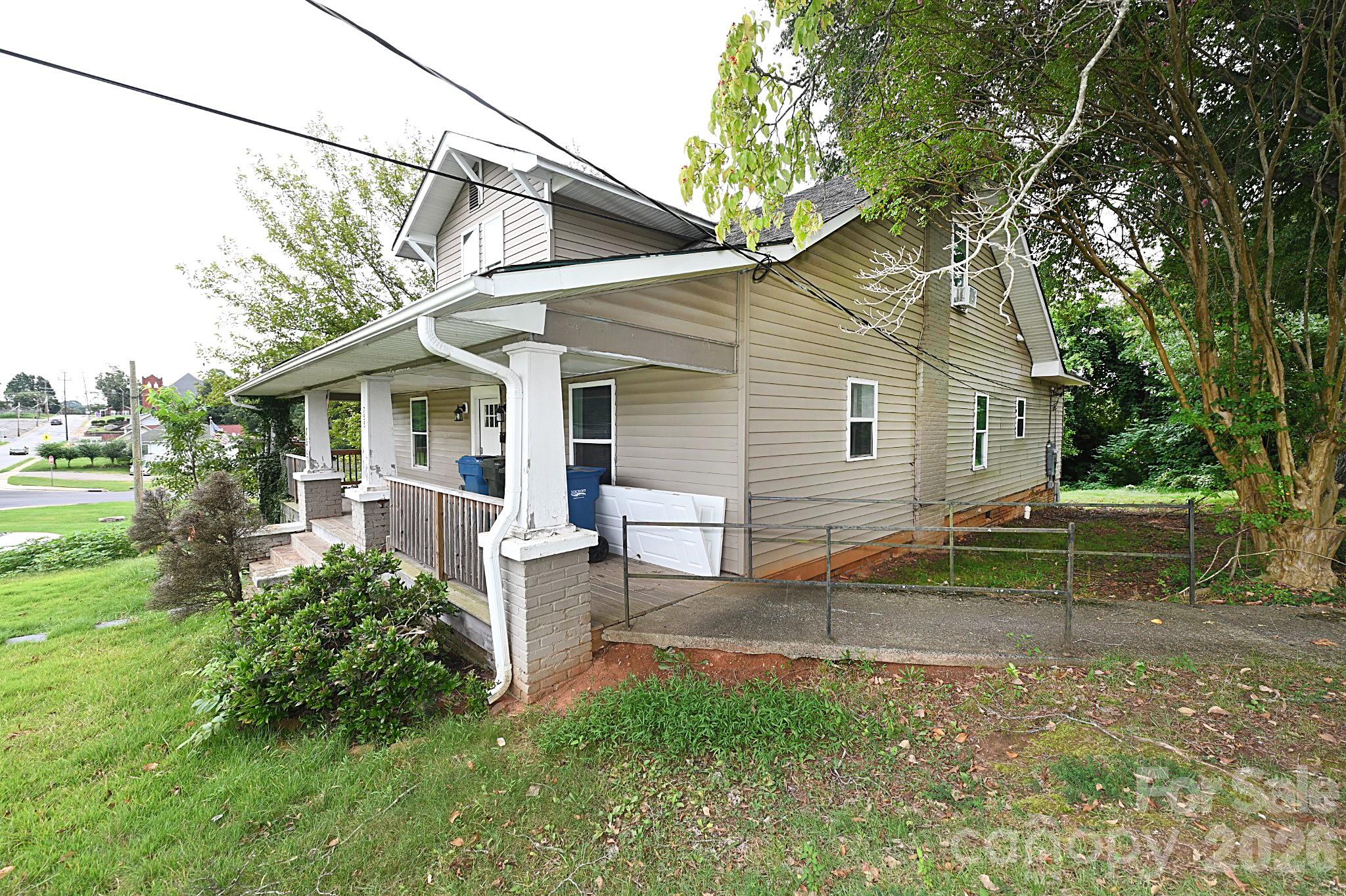 Single Family Residence at 755 2nd Avenue SW, Hickory, photo 22 of 24