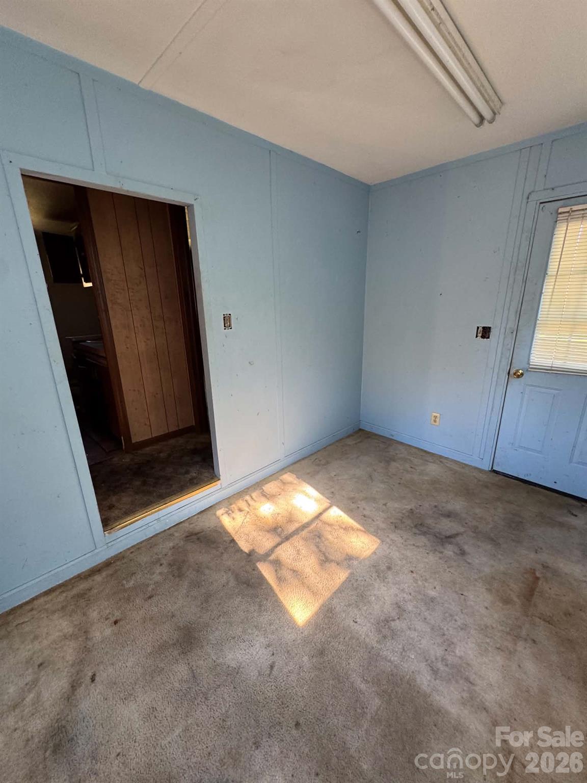 Single Family Residence at 118 Hamlet Place, Ronda, photo 35 of 35
