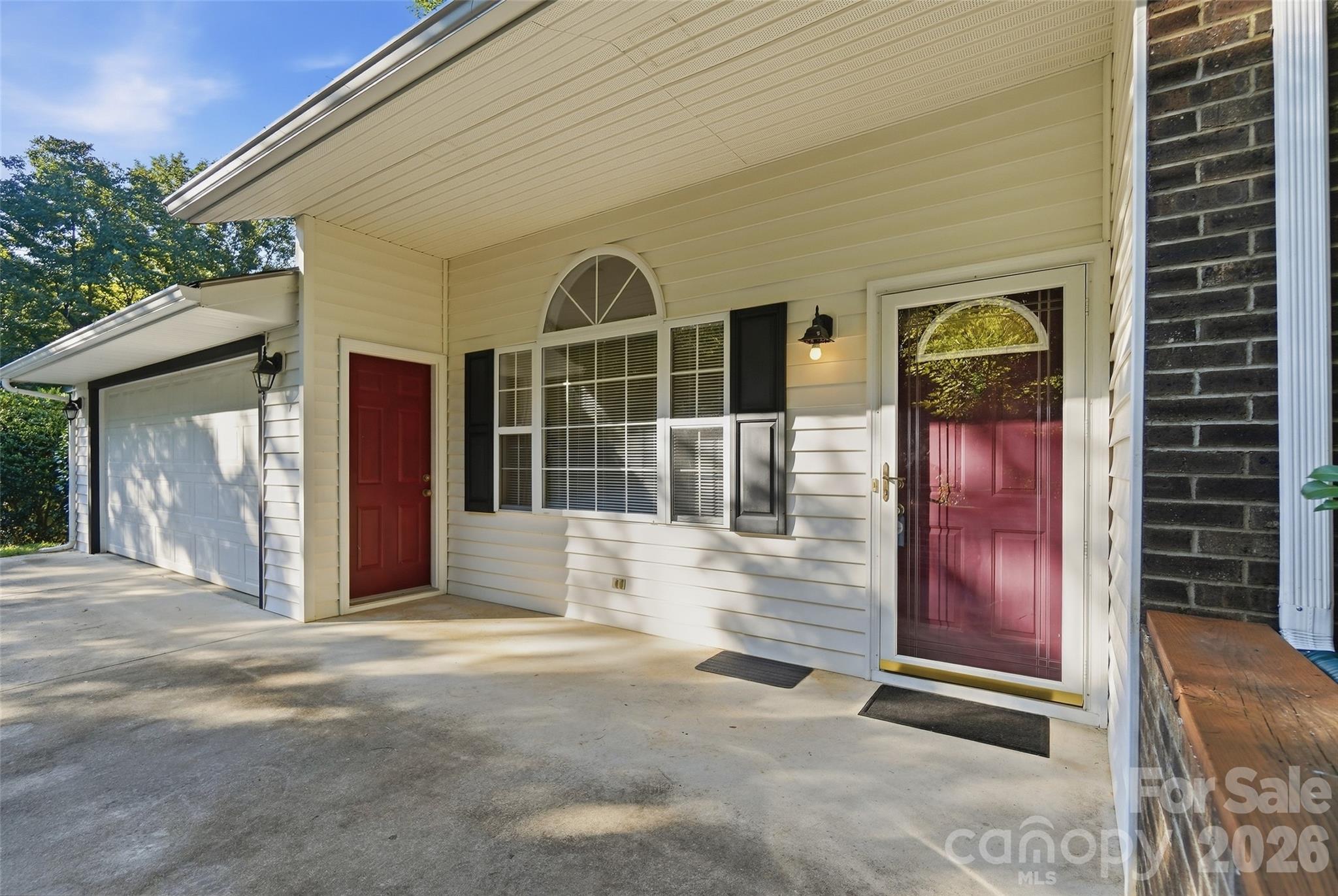 Single Family Residence at 8004 Agape Lane, Waxhaw, photo 10 of 45