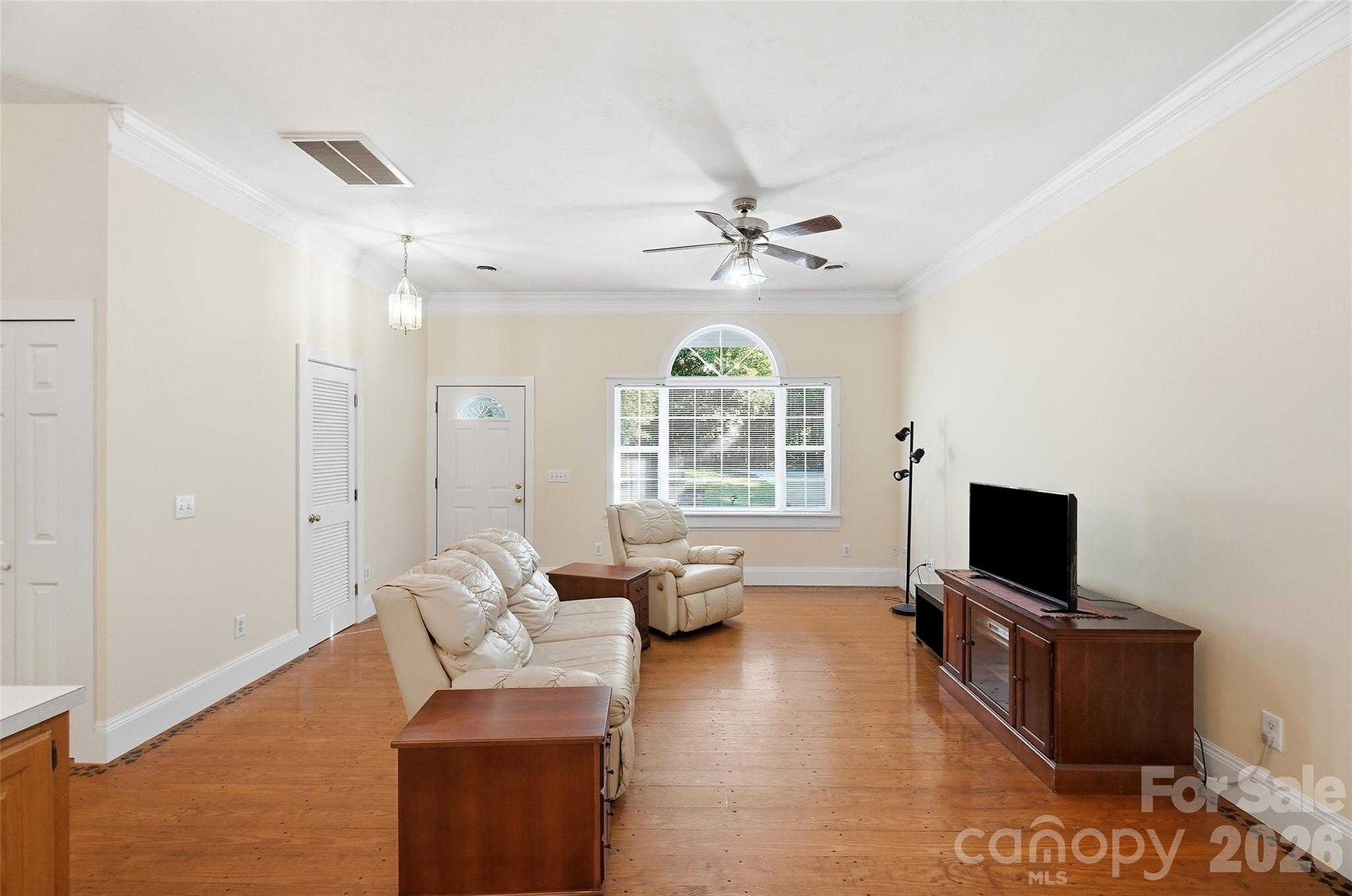 Single Family Residence at 8004 Agape Lane, Waxhaw, photo 13 of 45