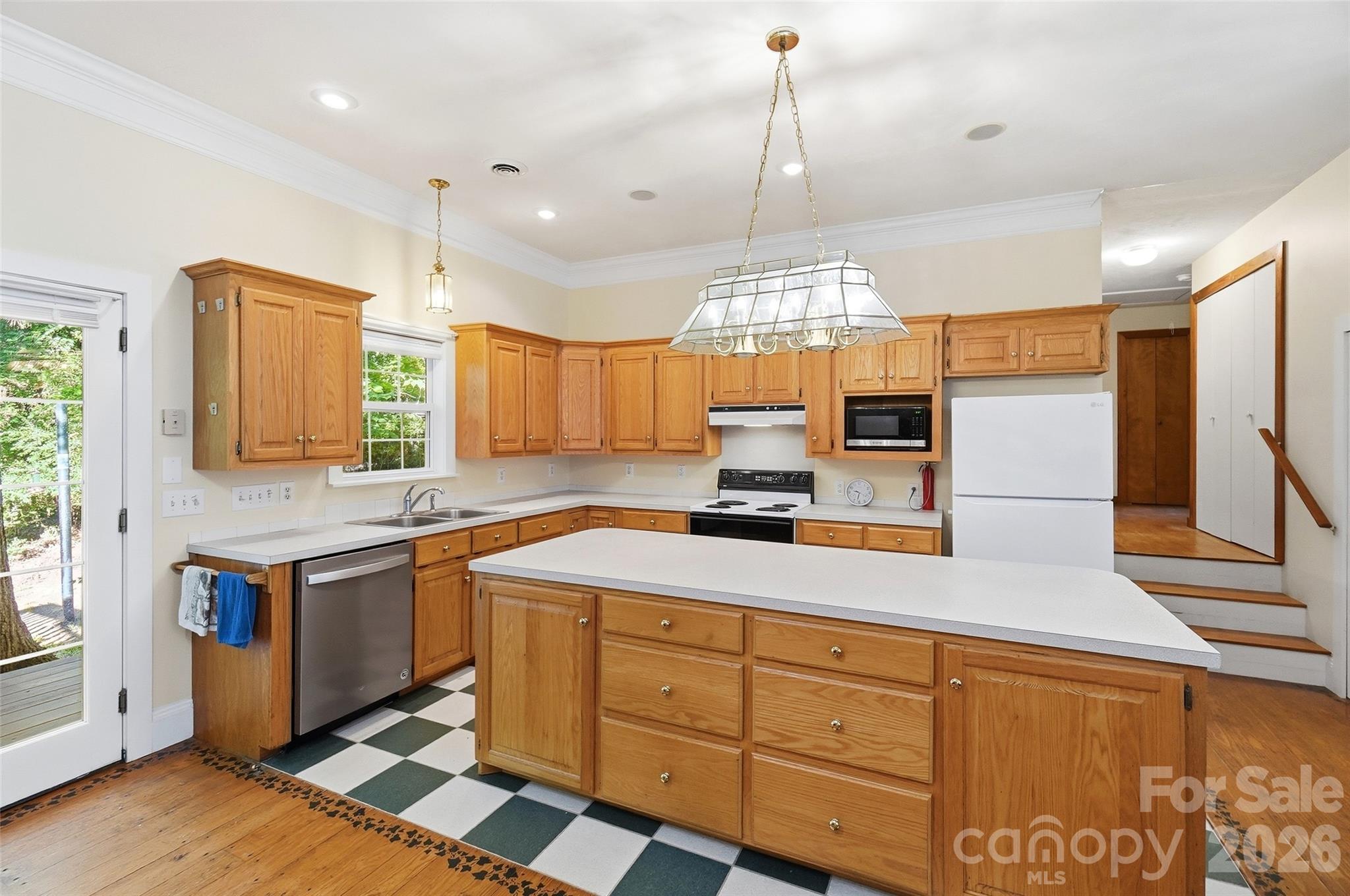 Single Family Residence at 8004 Agape Lane, Waxhaw, photo 19 of 45