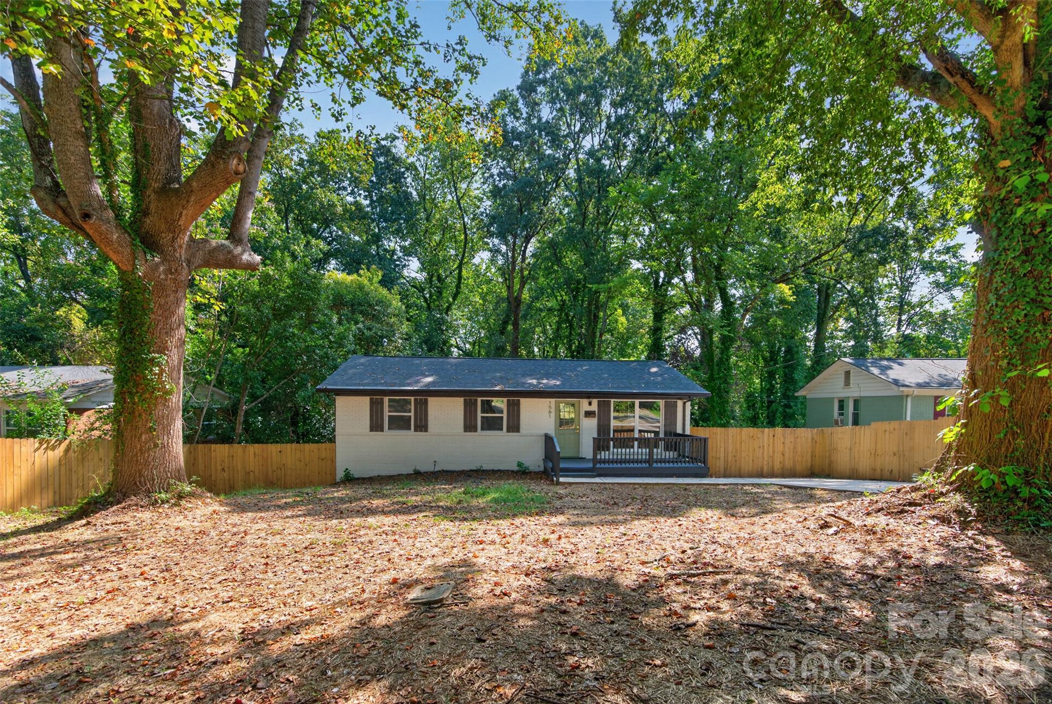 1561 Westdale Drive