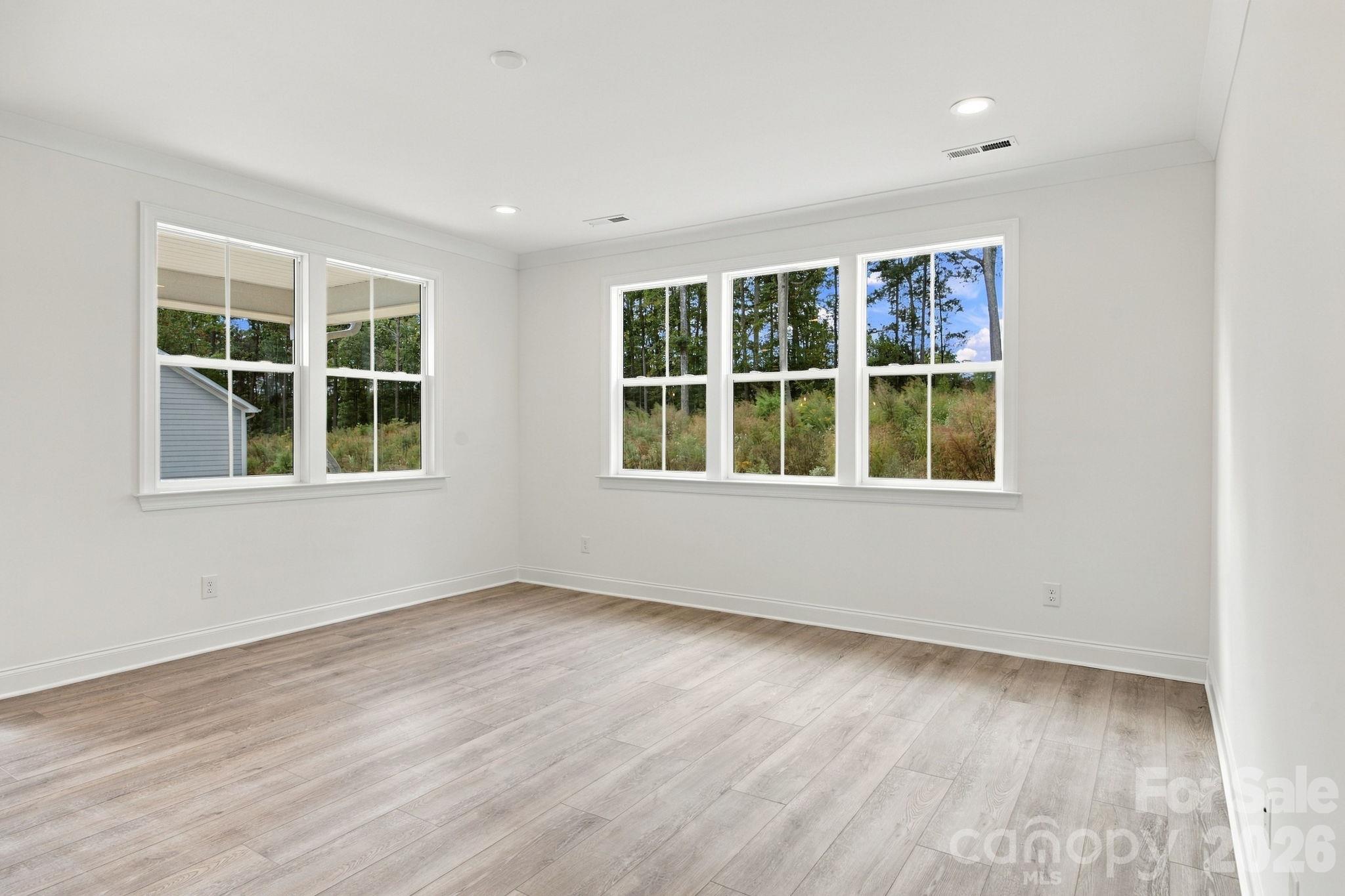 Single Family Residence at 3198 Timber Run Lane, Maiden, photo 13 of 45