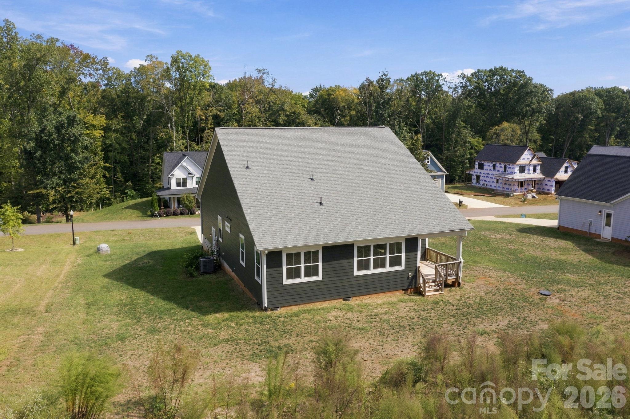 Single Family Residence at 3198 Timber Run Lane, Maiden, photo 37 of 45