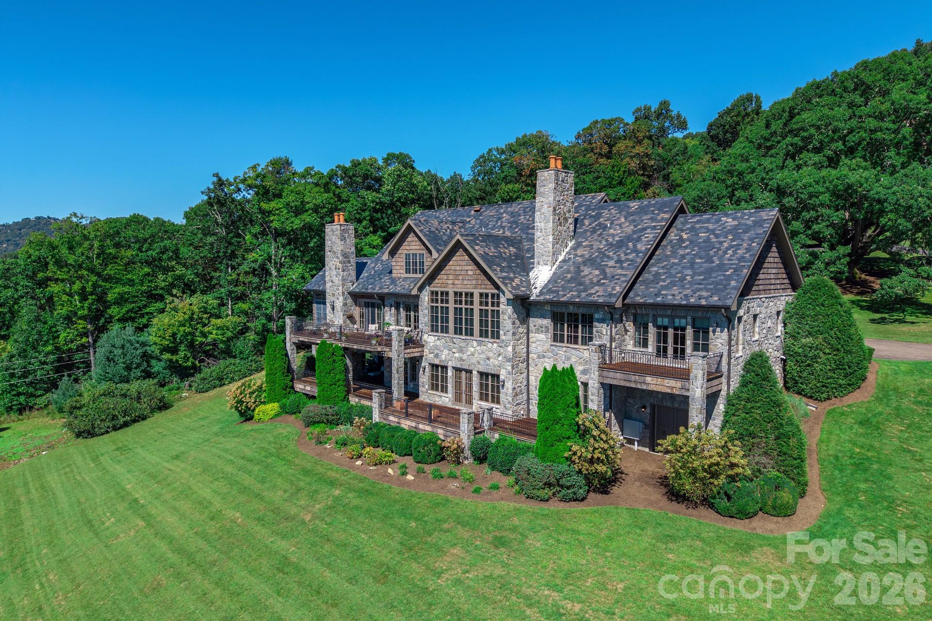 Single Family Residence at 733 Dogwood Lane, Blowing Rock, photo 13 of 48