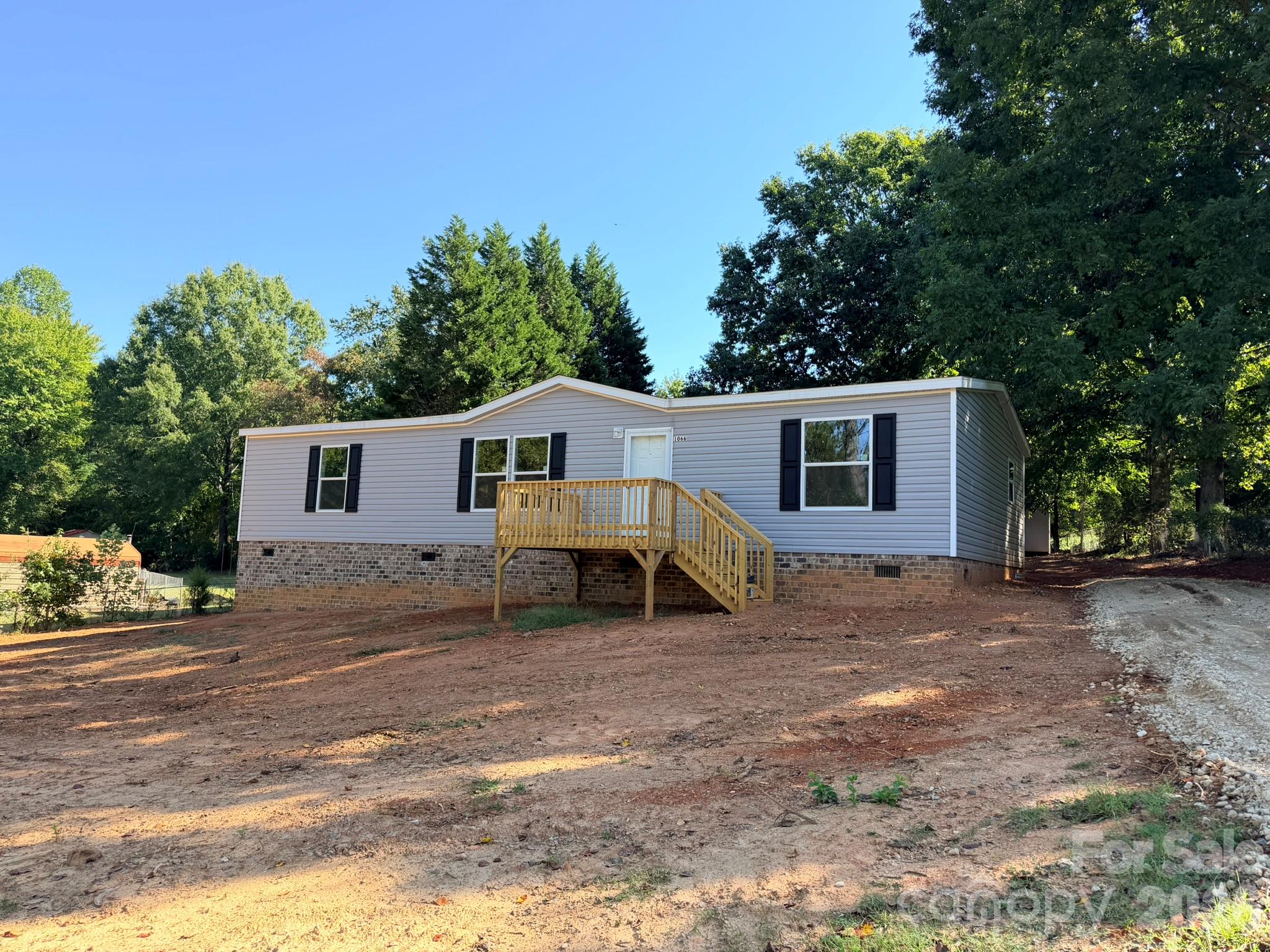 Single Family Residence at 1066 Gold Mine Drive, Catawba, photo 2 of 34