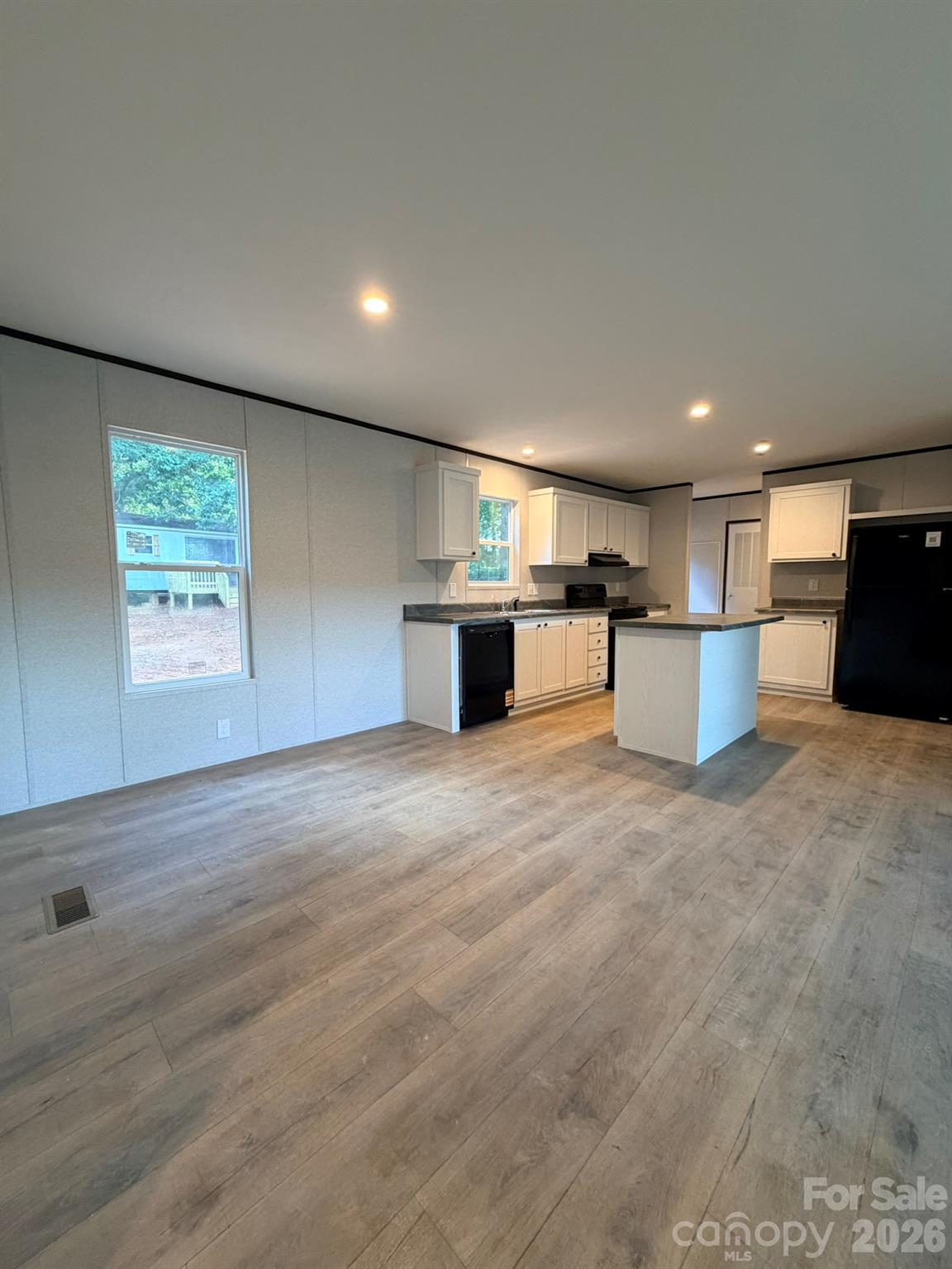 Kitchen/Dining - 1066 Gold Mine Drive, Catawba
