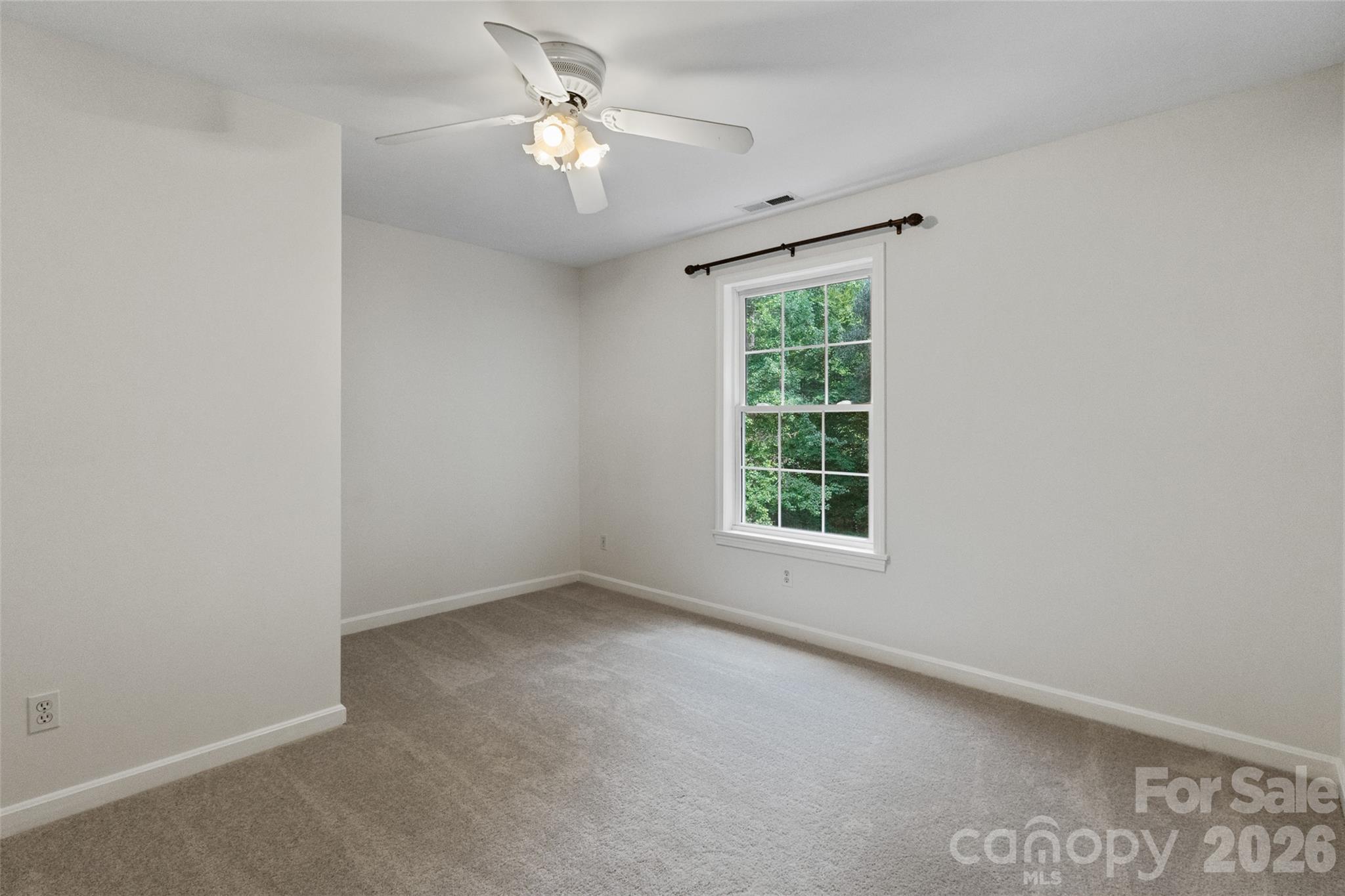 Single Family Residence at 8327 Loma Linda Loop, Waxhaw, photo 31 of 40