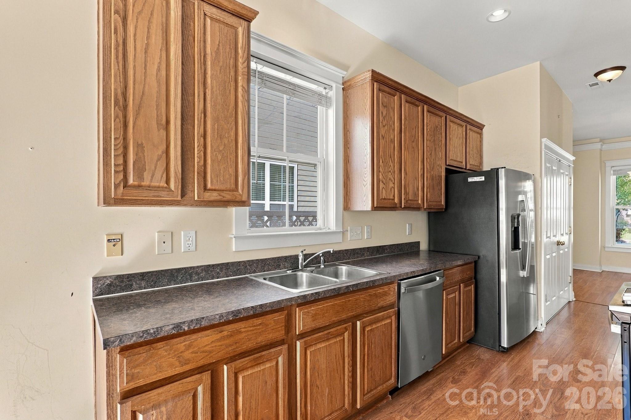 Single Family Residence at 16411 Leavitt Lane, Davidson, photo 4 of 38