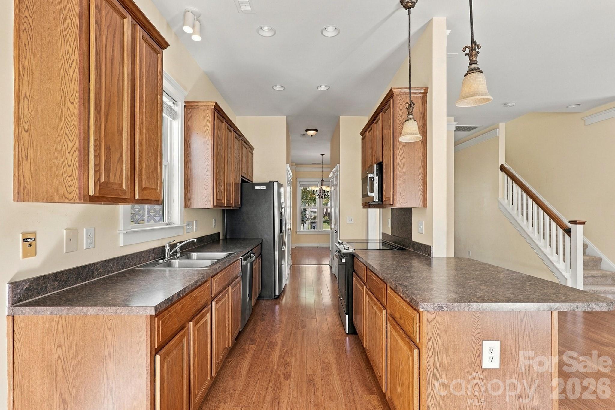 Single Family Residence at 16411 Leavitt Lane, Davidson, photo 6 of 38