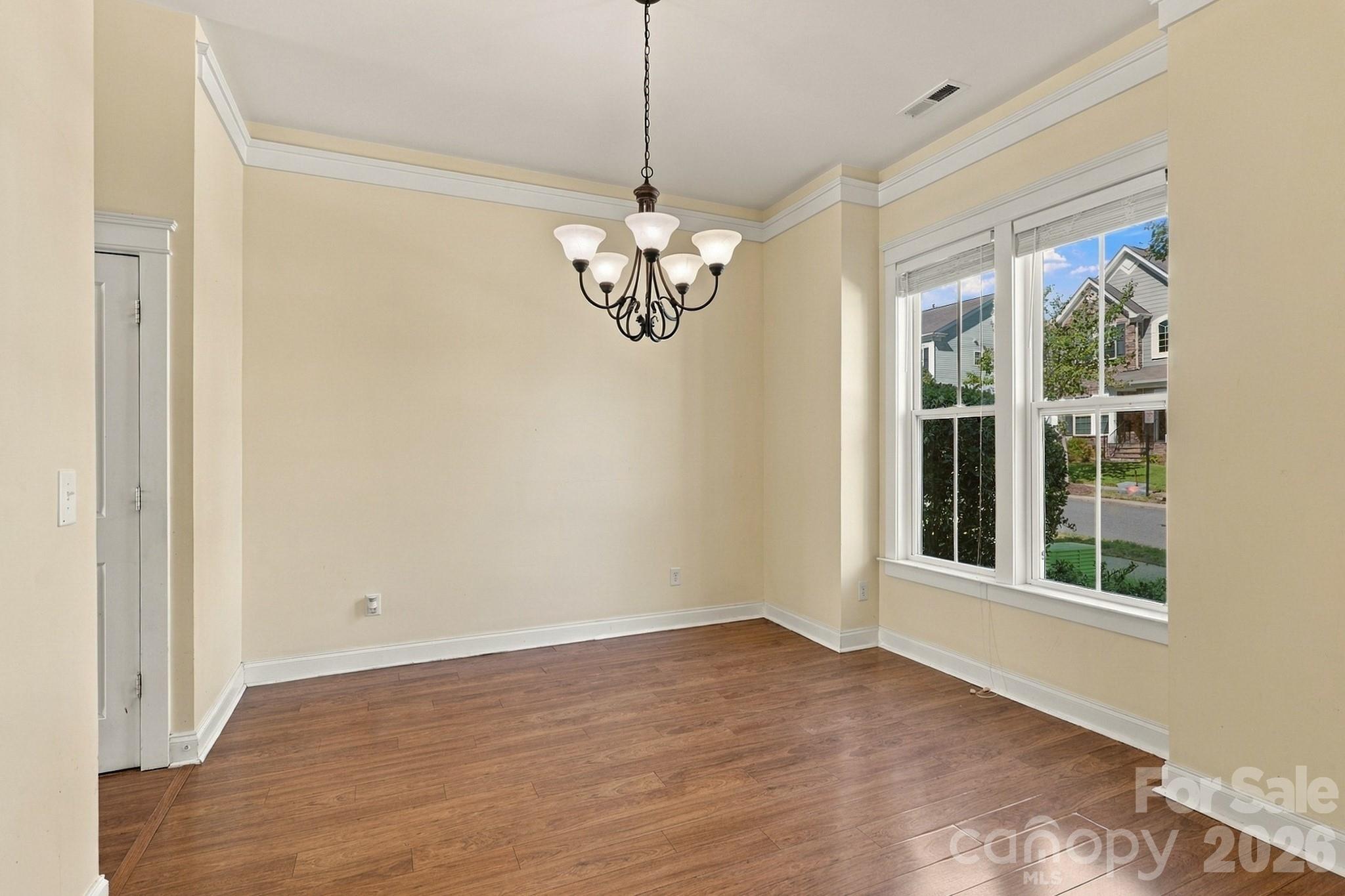 Single Family Residence at 16411 Leavitt Lane, Davidson, photo 10 of 38
