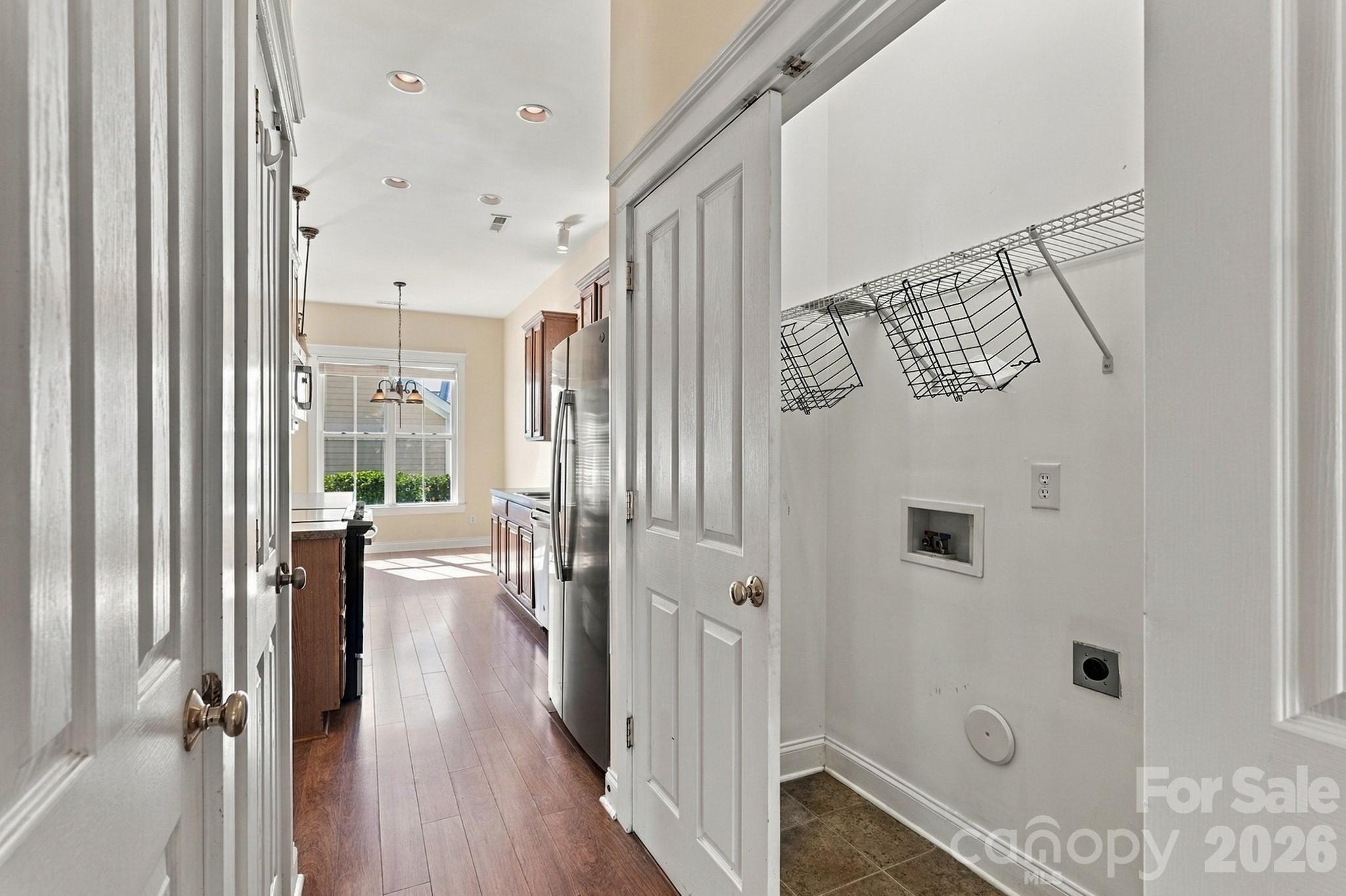 Single Family Residence at 16411 Leavitt Lane, Davidson, photo 17 of 38