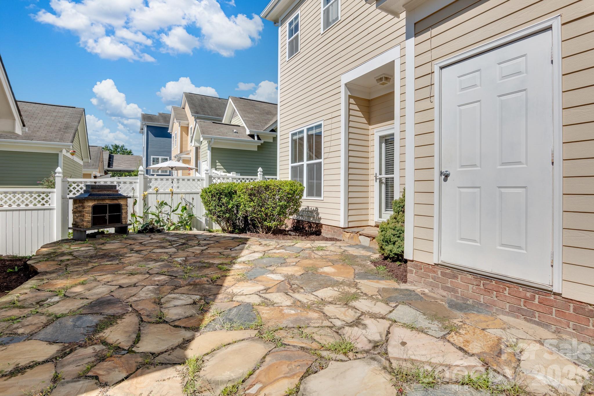 Single Family Residence at 16411 Leavitt Lane, Davidson, photo 28 of 38