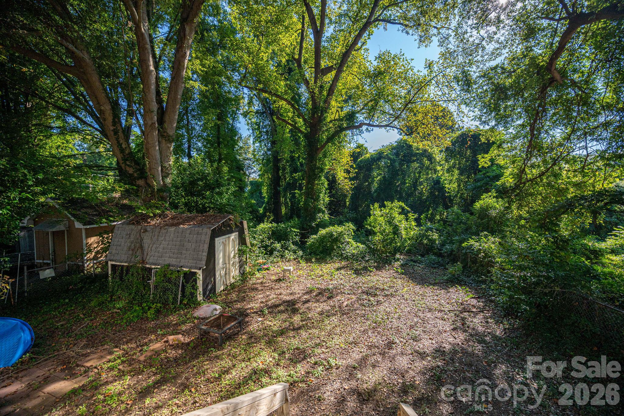 Single Family Residence at 712 N Weldon Street, Gastonia, photo 18 of 39