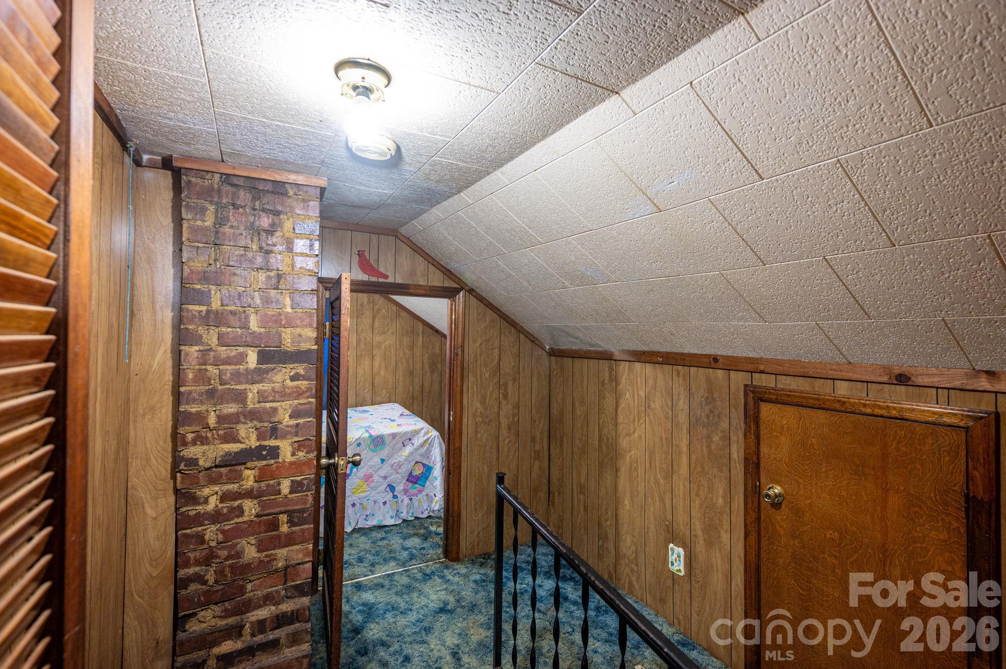 Single Family Residence at 712 N Weldon Street, Gastonia, photo 20 of 39