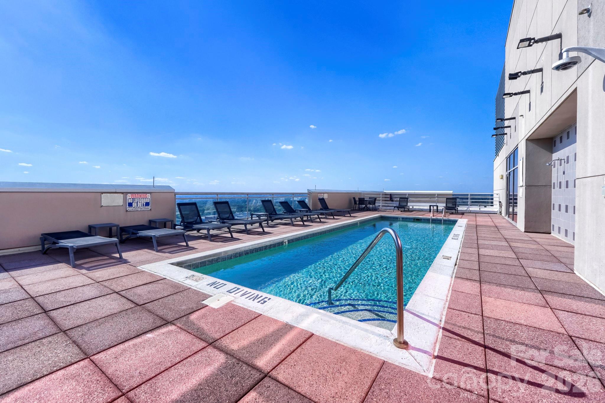 Condominium at 315 Arlington Avenue, Charlotte, photo 31 of 43