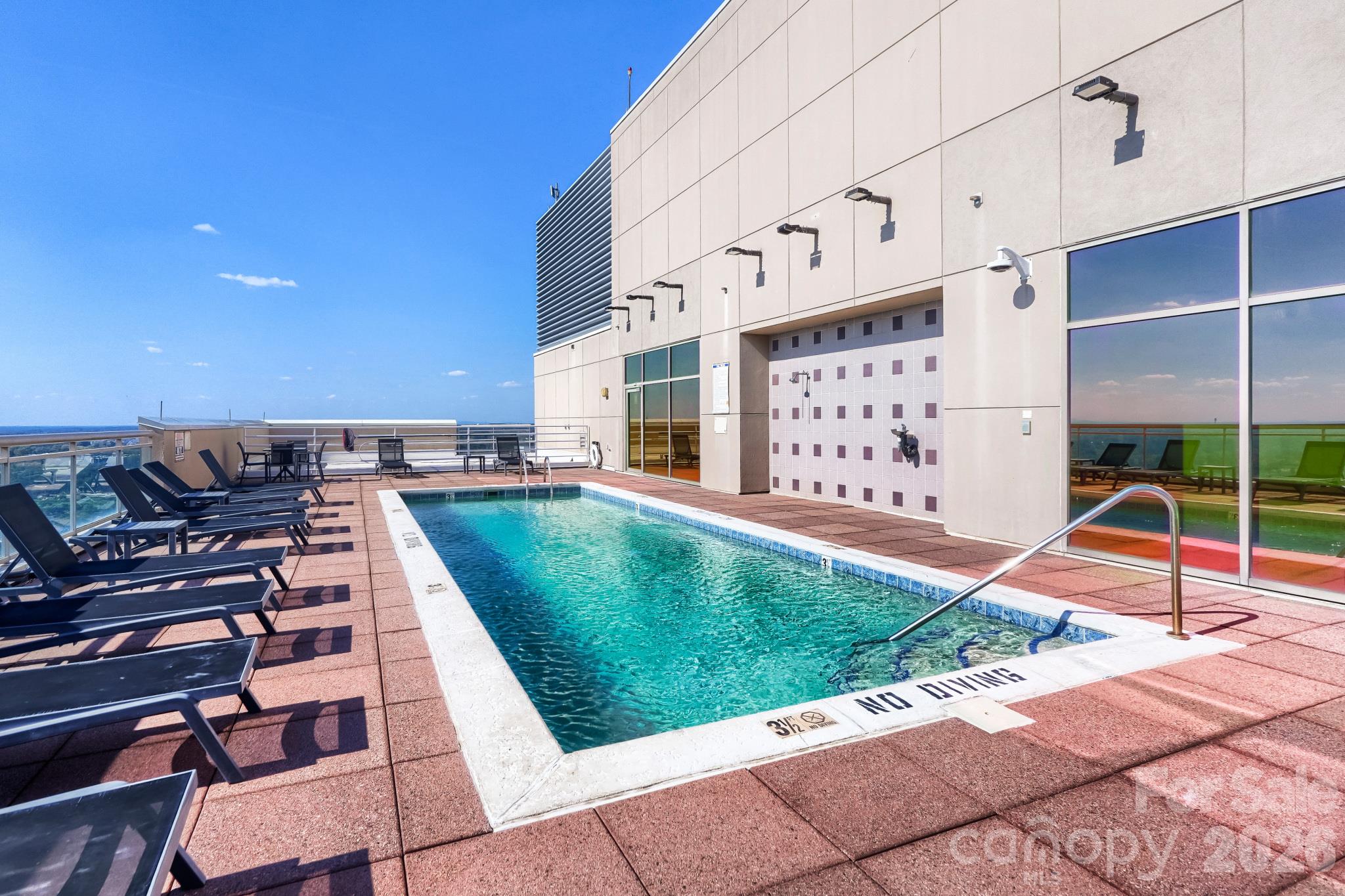 Condominium at 315 Arlington Avenue, Charlotte, photo 32 of 43