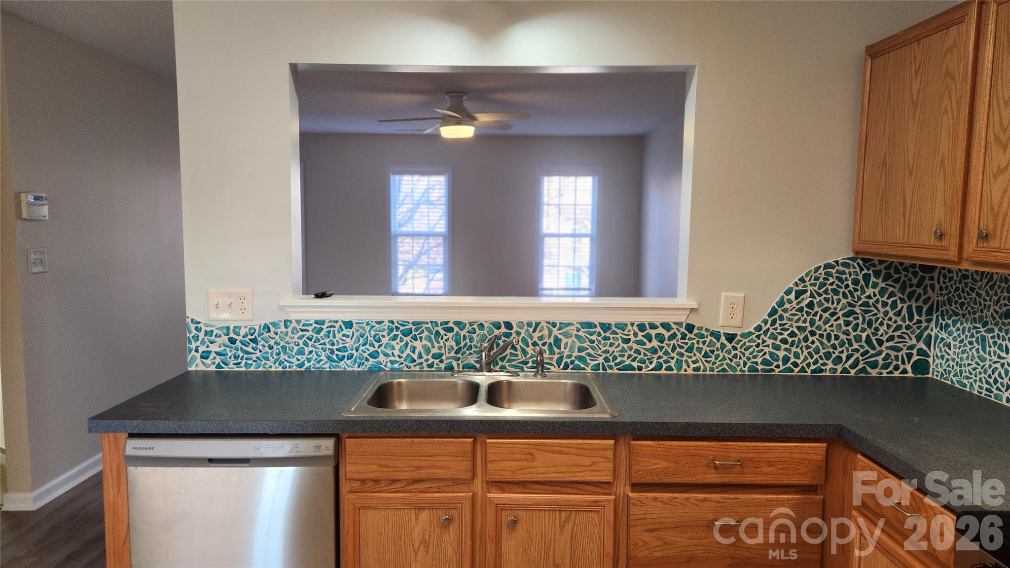 Condominium at 110 Steam Engine Drive, Mooresville, photo 8 of 23