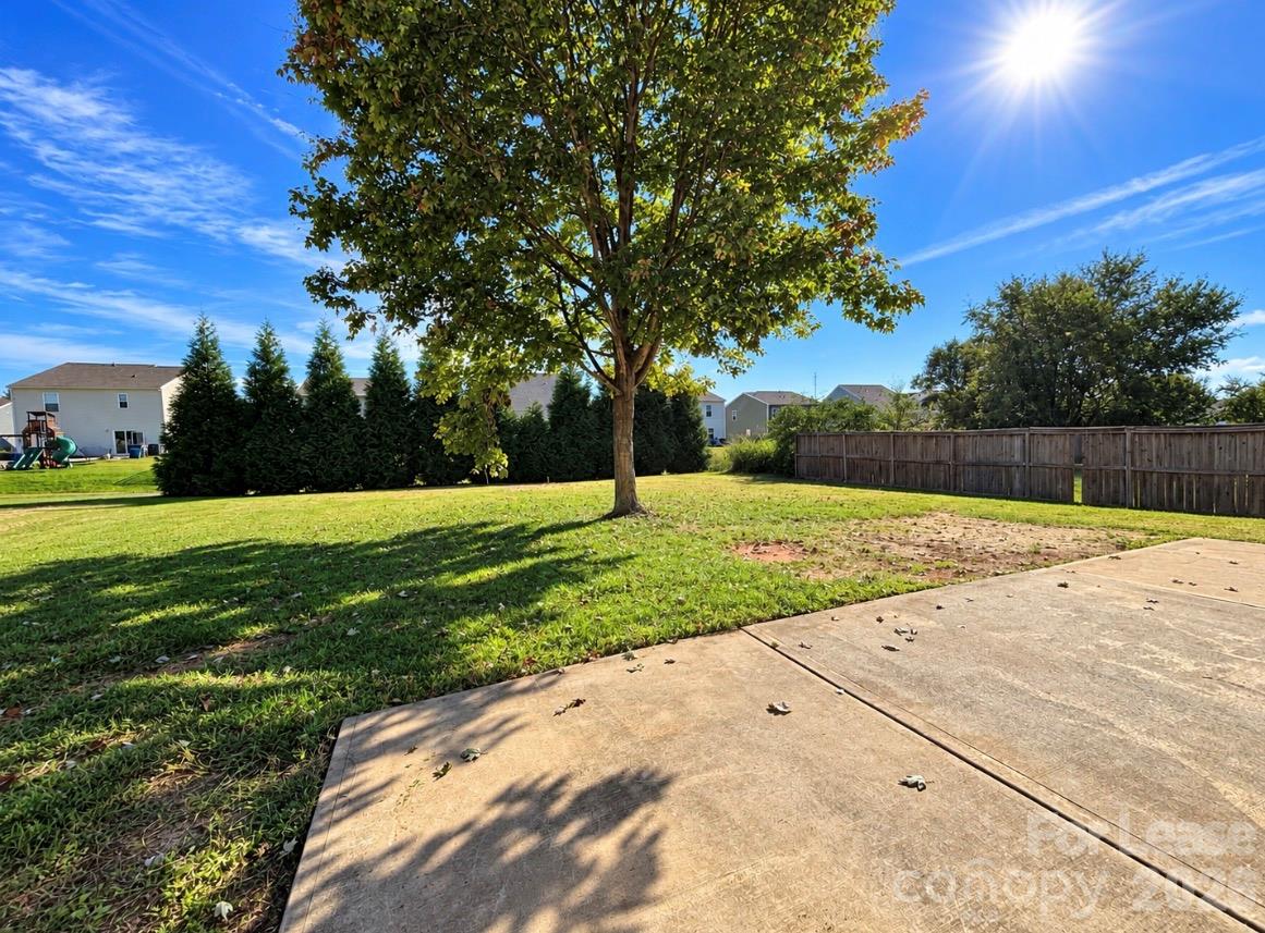 Single Family Residence at 133 Altondale Drive, Statesville, photo 16 of 17