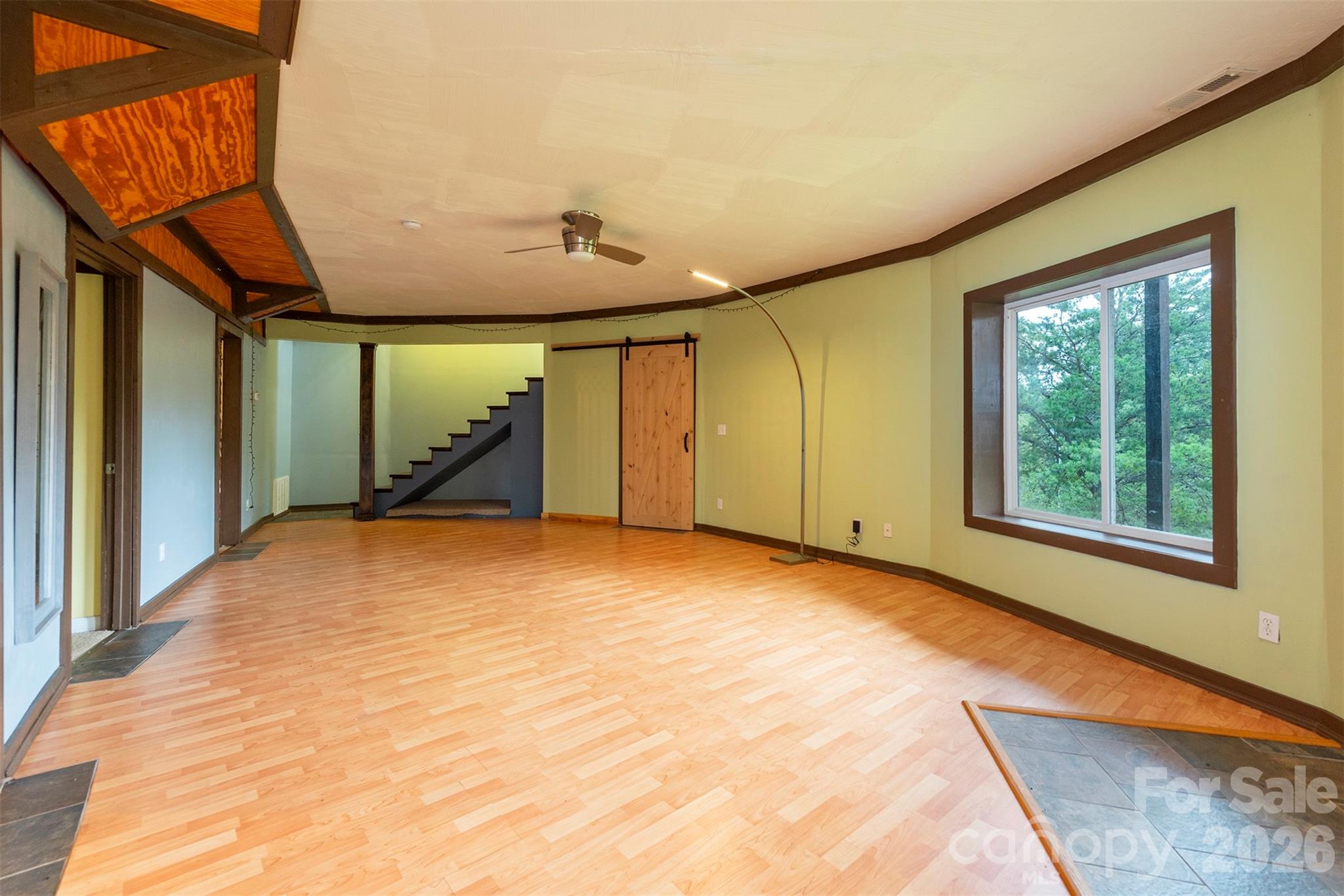 Lower-level living area - 281 Bearwallow Trail, Leicester