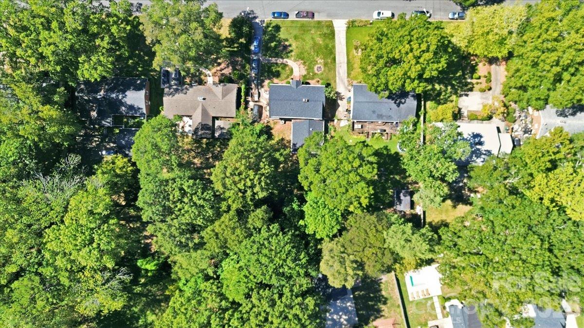 Single Family Residence at 1720 Flynwood Drive, Charlotte, photo 32 of 34