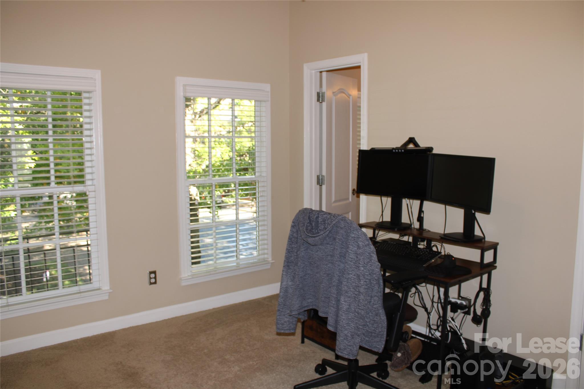 Townhouse at 13708 Anthea Lane, Huntersville, photo 19 of 30