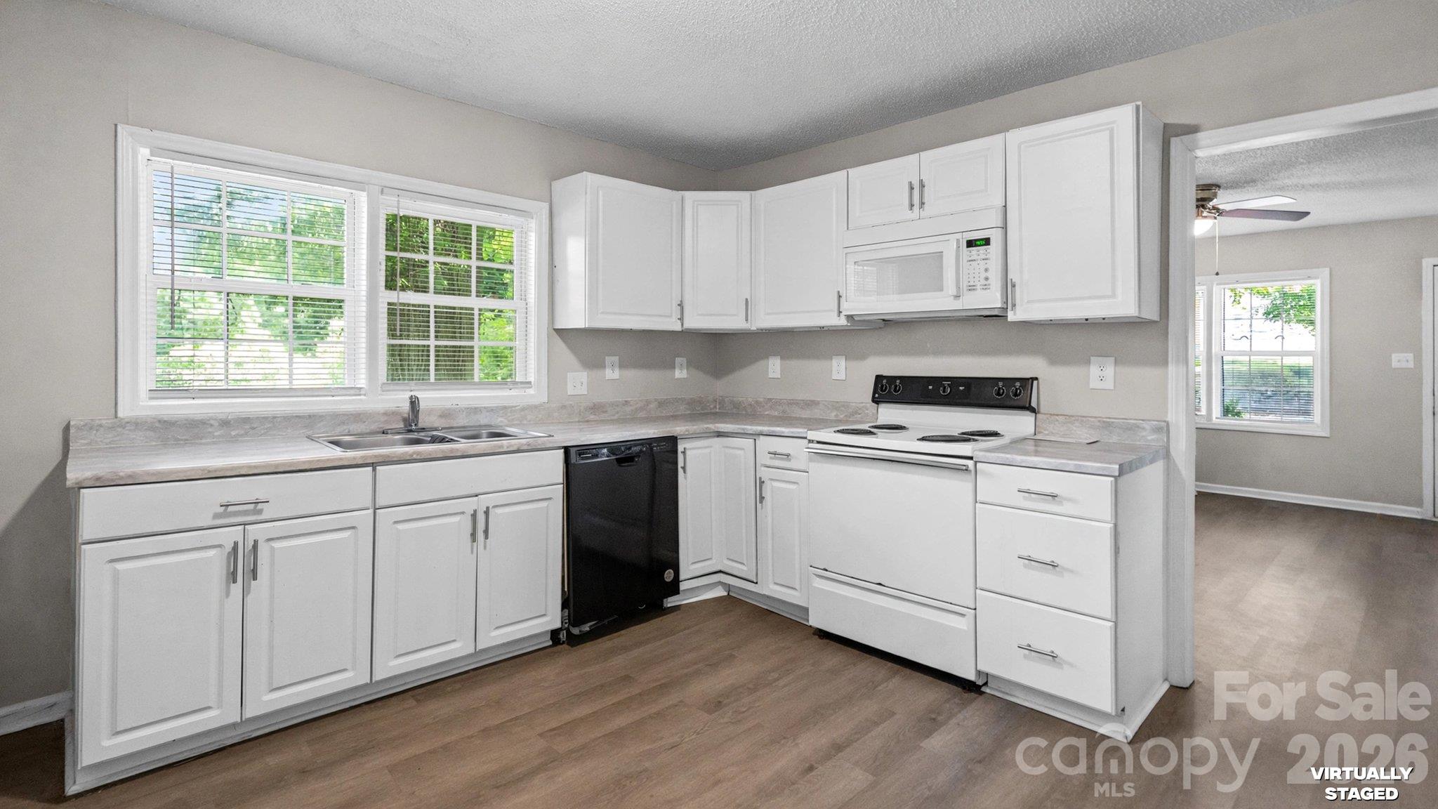 Duplex at 1501 Madison Street, Gastonia, photo 11 of 34